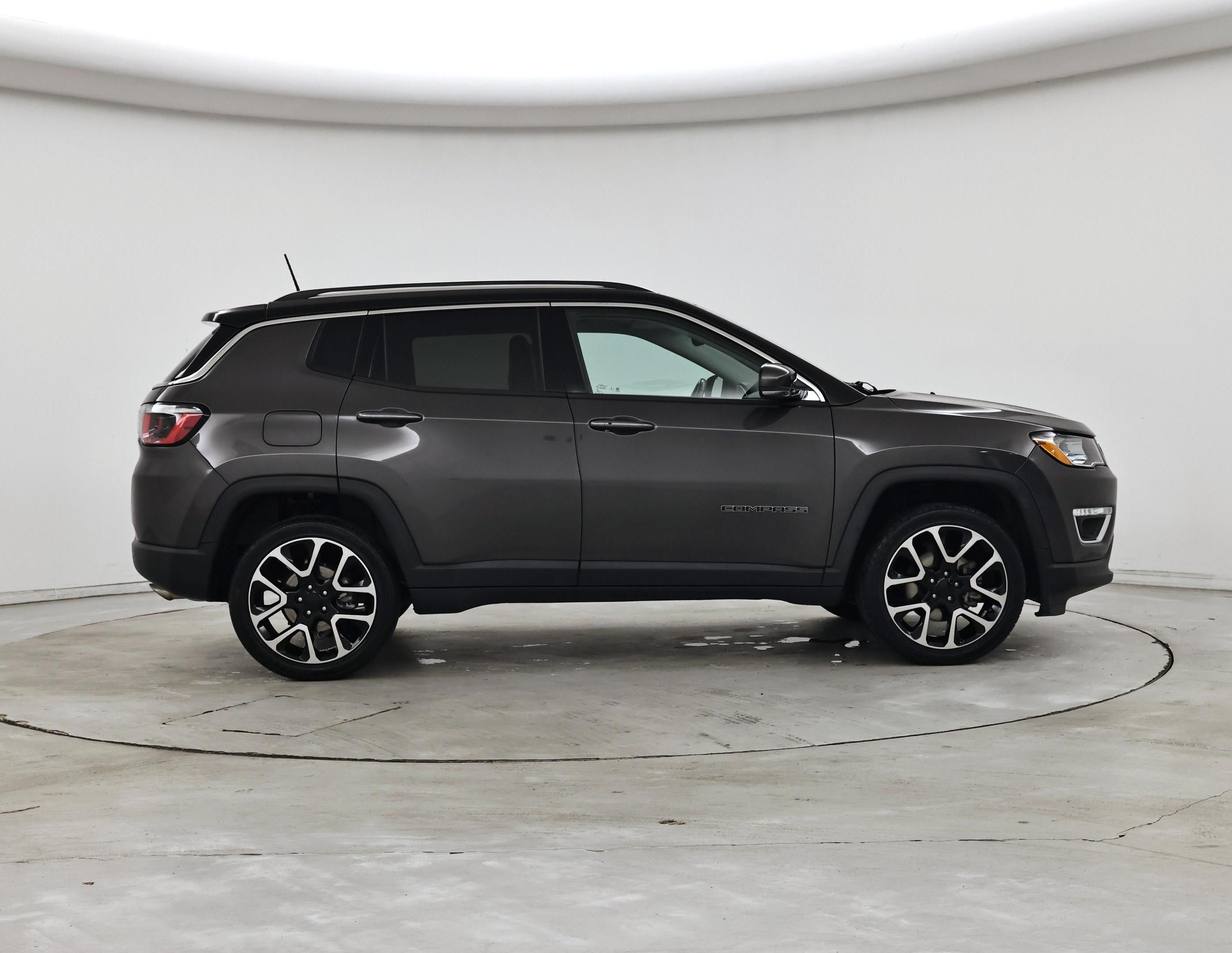 Thumbnail: 2020 Jeep Compass - 7