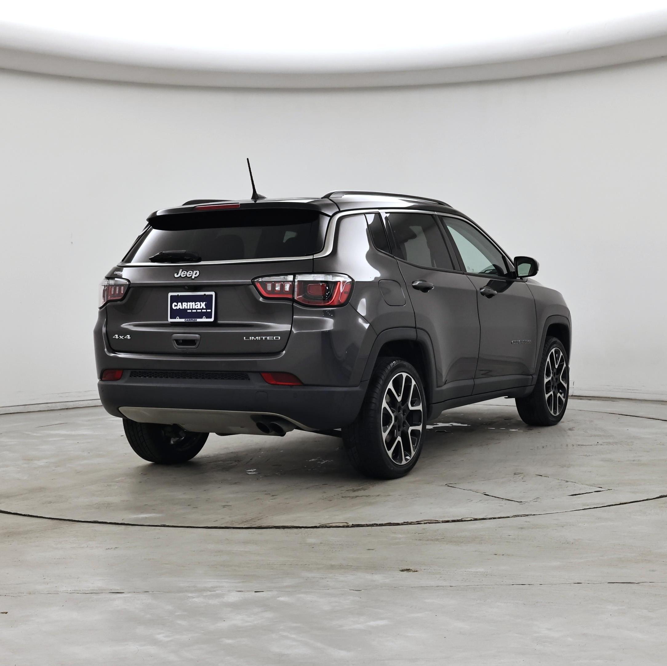 Thumbnail: 2020 Jeep Compass - 8