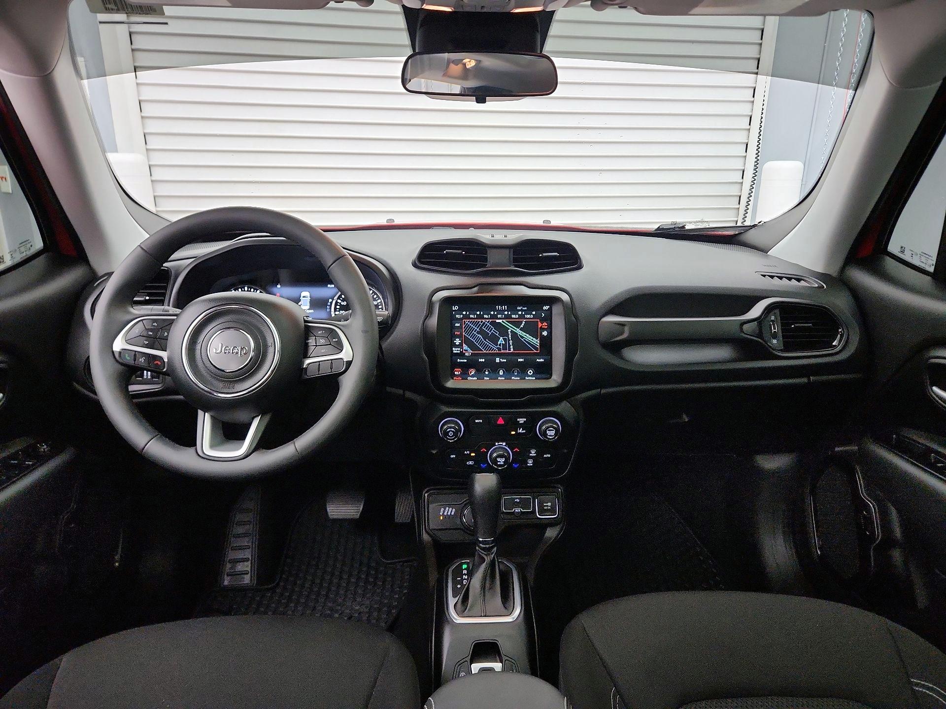 Thumbnail: 2023 Jeep Renegade - 9