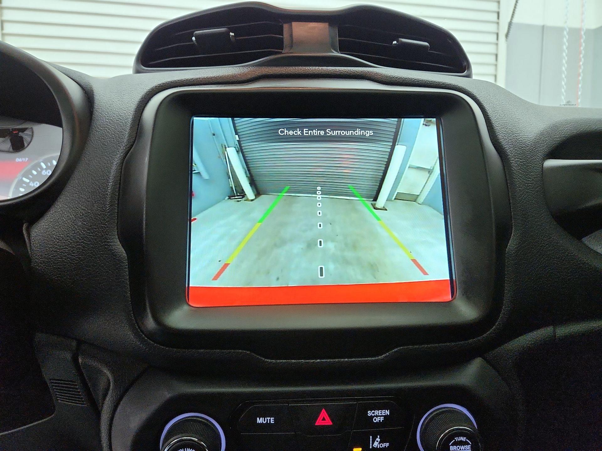 Thumbnail: 2023 Jeep Renegade - 14