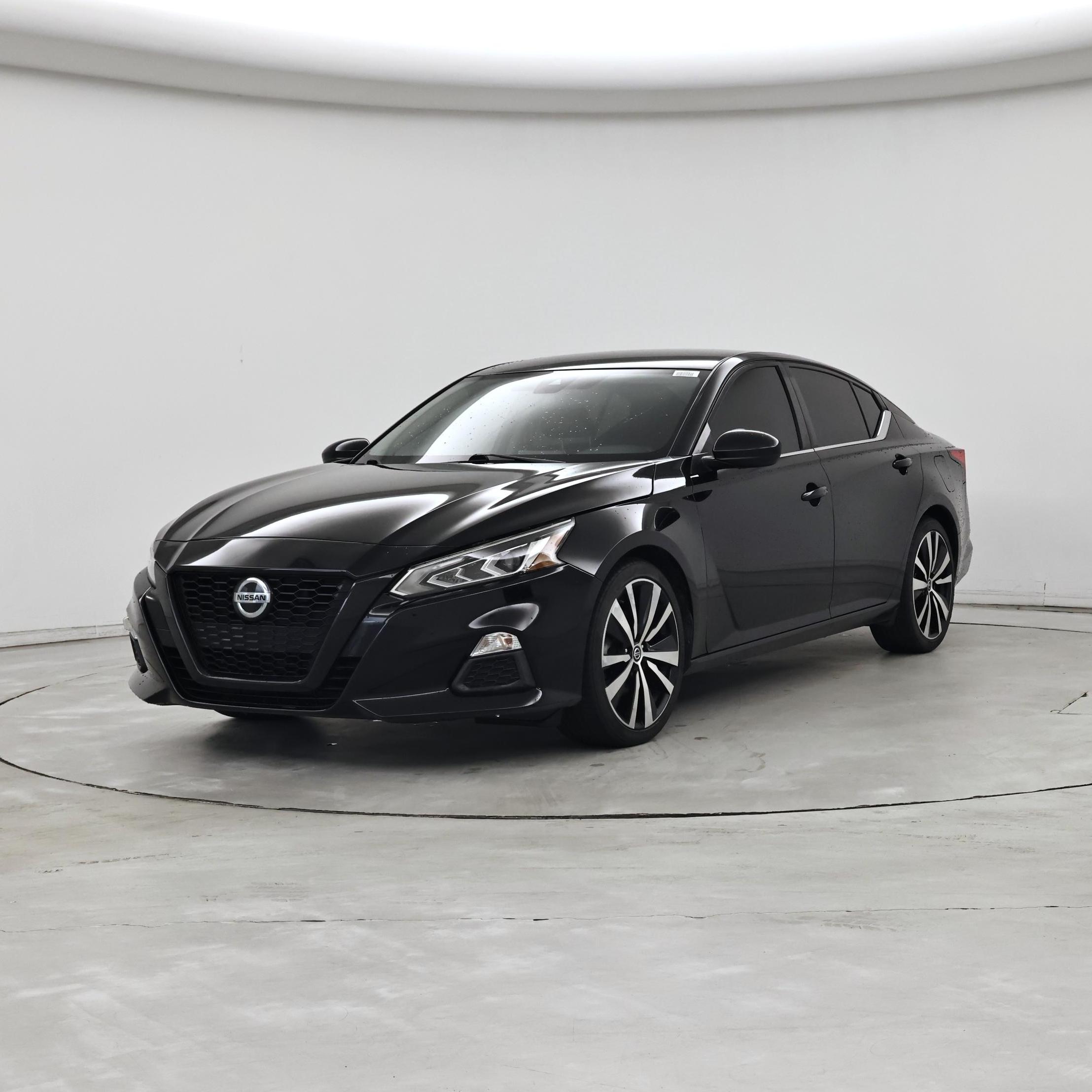 Thumbnail: 2020 Nissan Altima - 4
