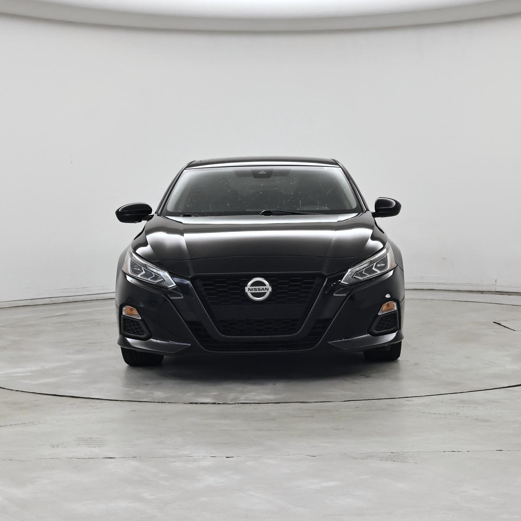 Thumbnail: 2020 Nissan Altima - 5