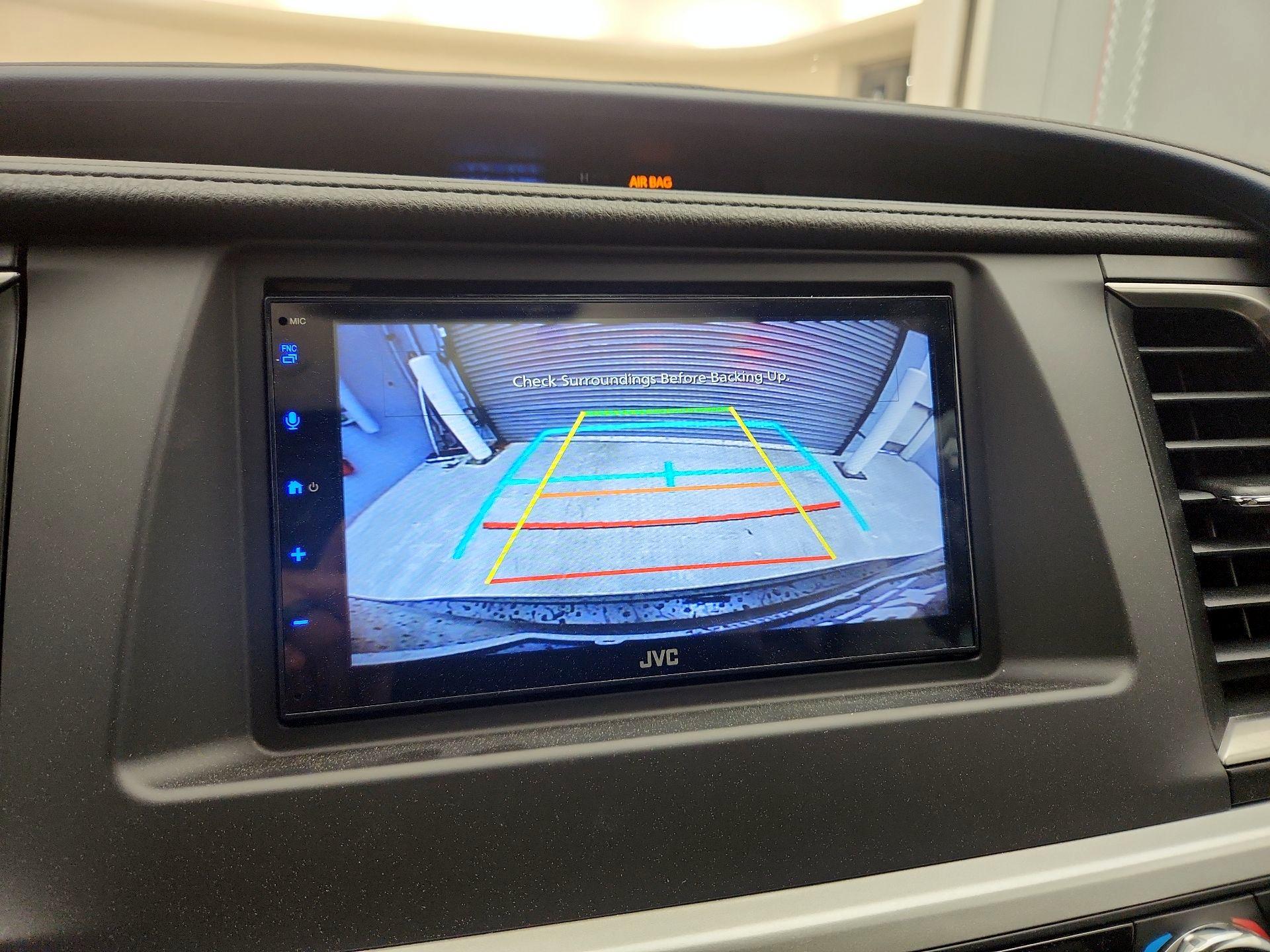 Thumbnail: 2018 Toyota Highlander - 14