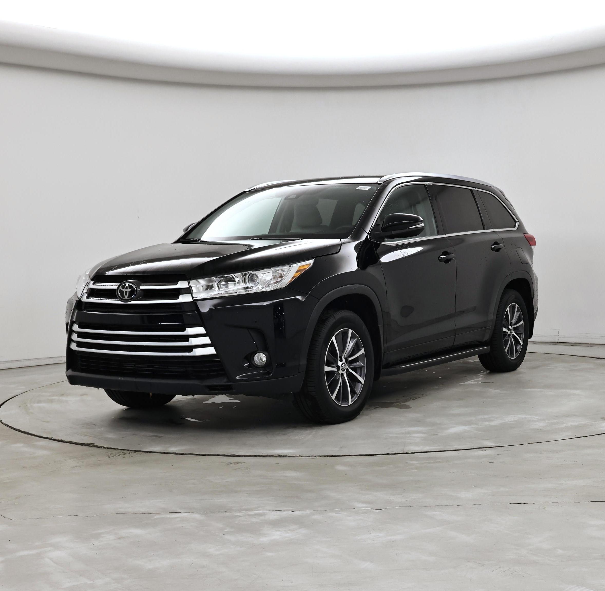 Thumbnail: 2018 Toyota Highlander - 4