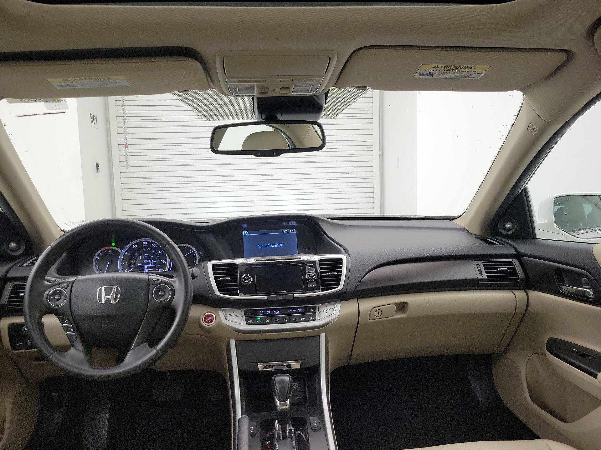 Thumbnail: 2015 Honda Accord - 9