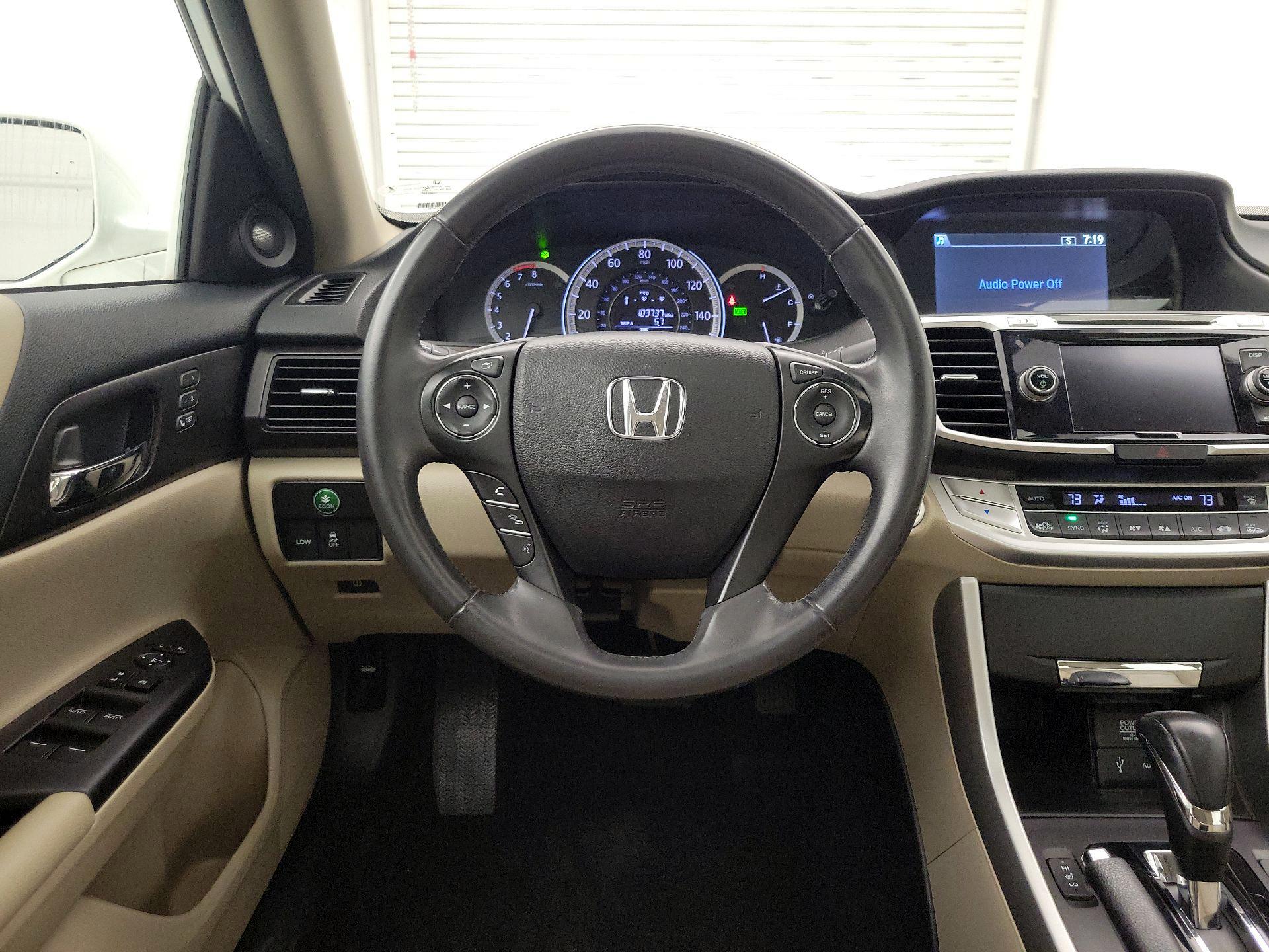 Thumbnail: 2015 Honda Accord - 10