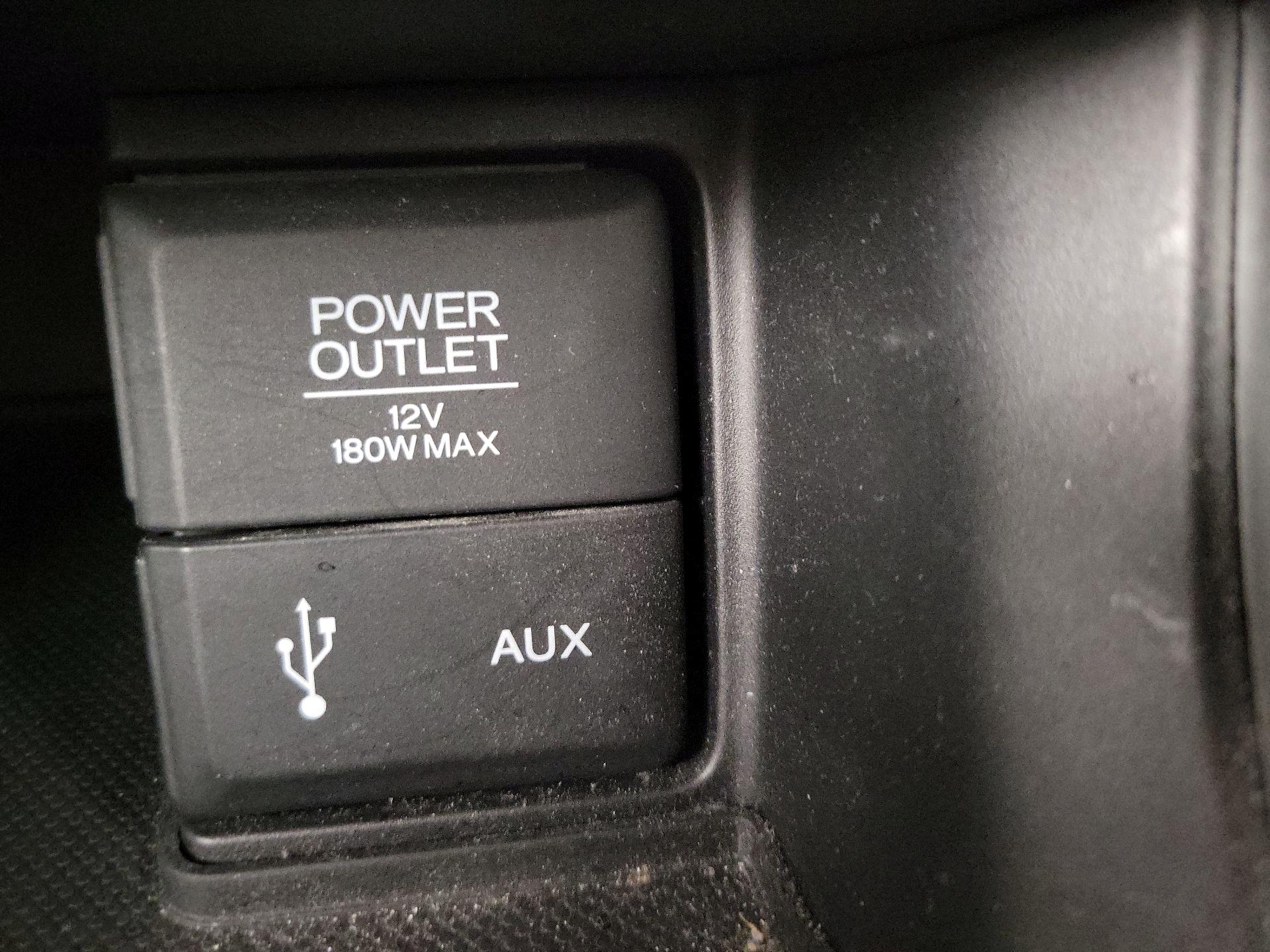 Thumbnail: 2015 Honda Accord - 18