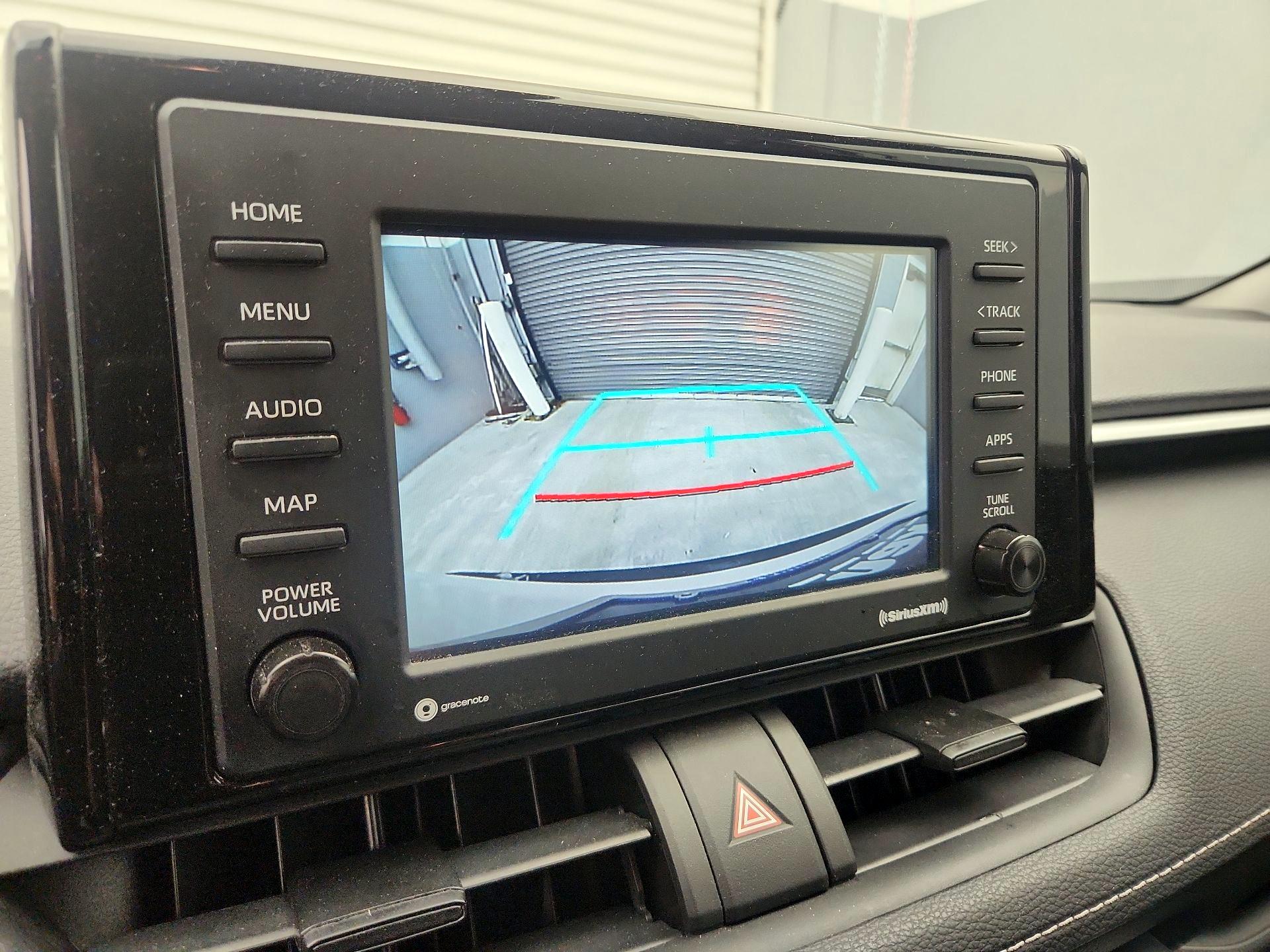 Thumbnail: 2021 Toyota RAV4 - 14