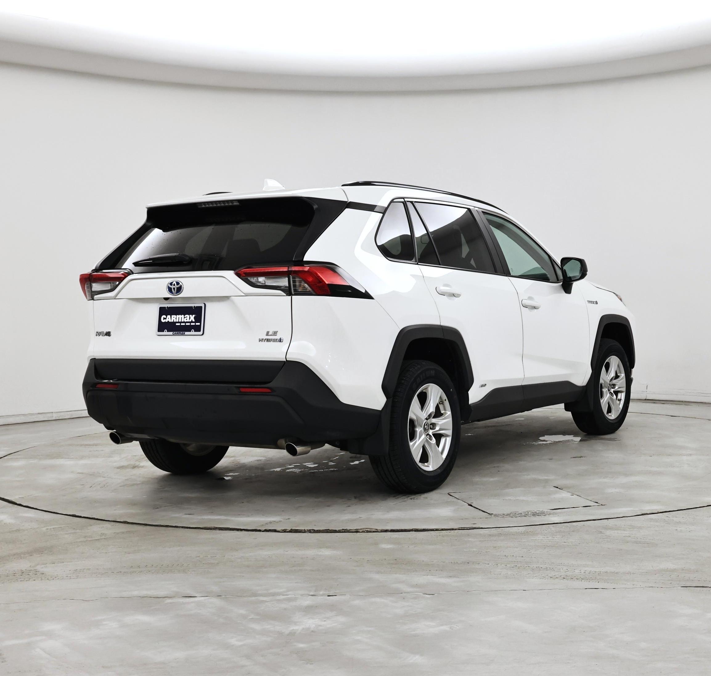 Thumbnail: 2021 Toyota RAV4 - 8