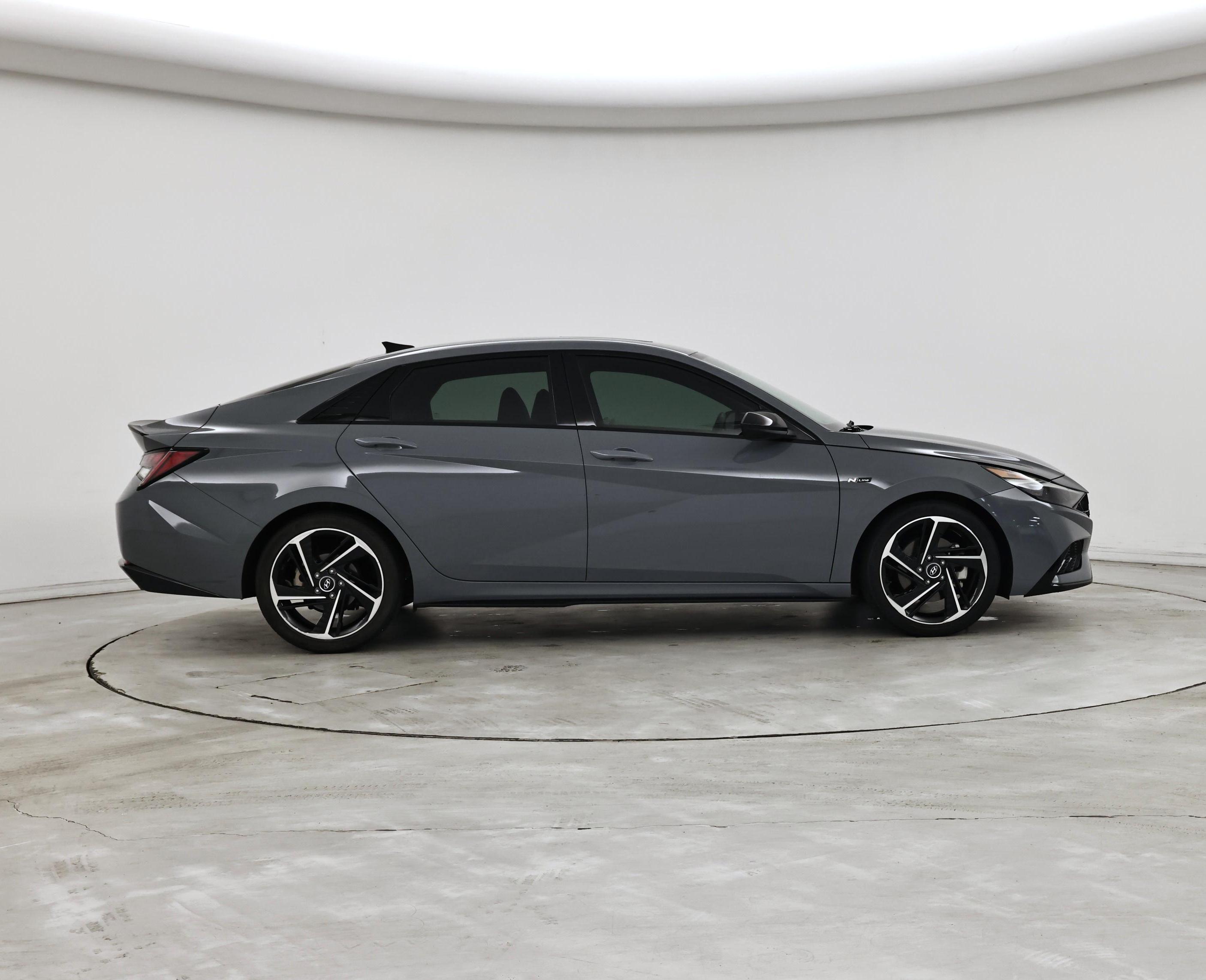 Thumbnail: 2022 Hyundai Elantra - 7