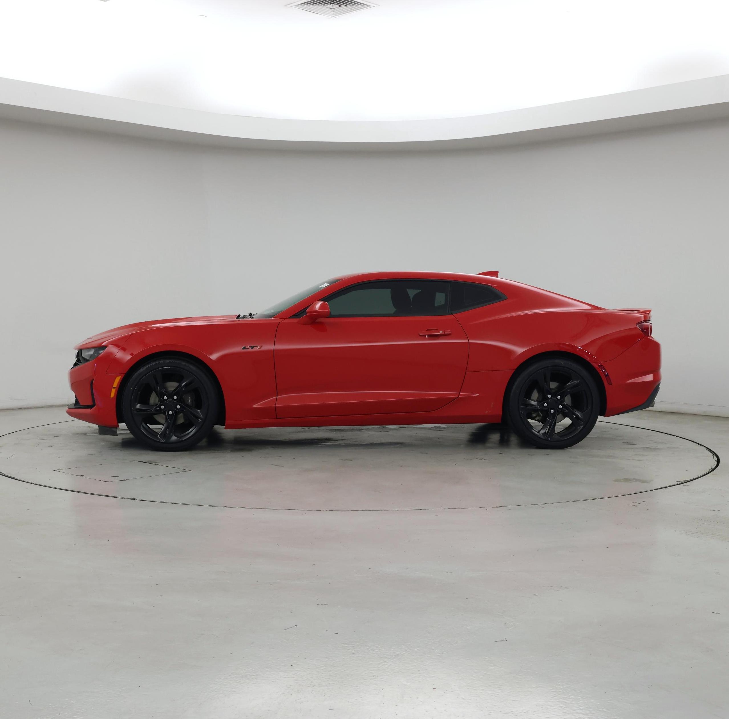 Thumbnail: 2020 Chevrolet Camaro - 3