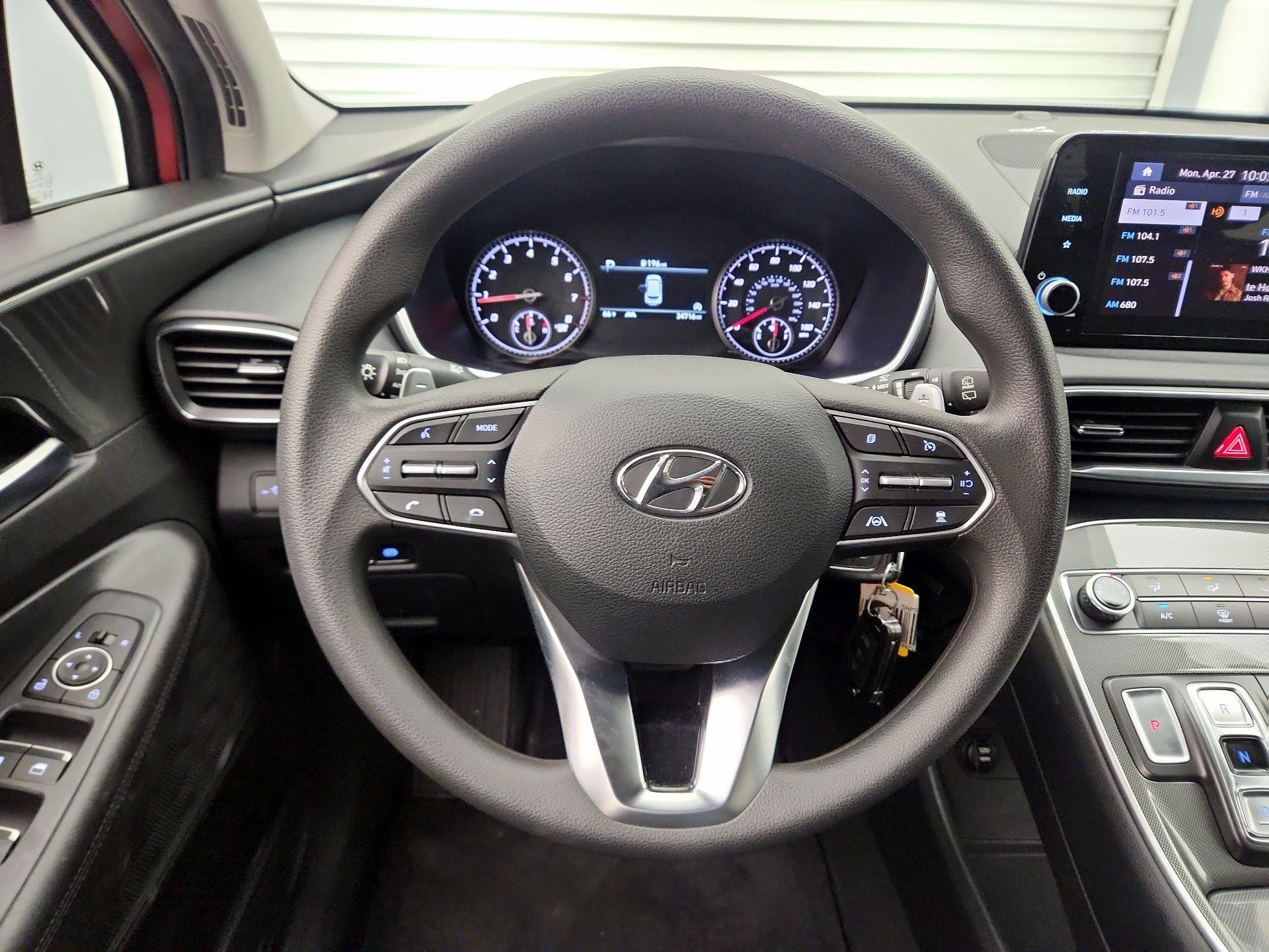 Thumbnail: 2023 Hyundai Santa Fe - 10