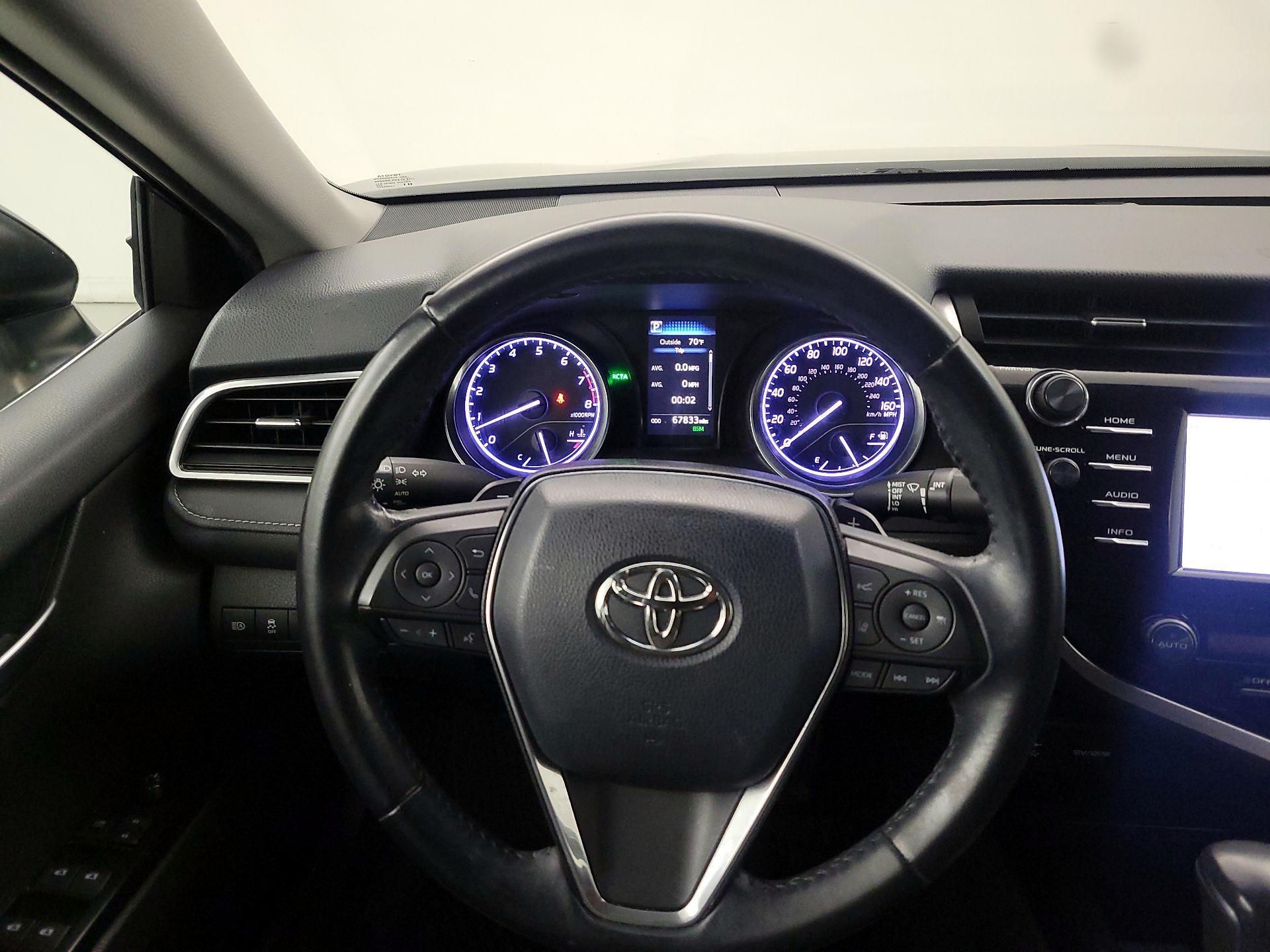 Thumbnail: 2018 Toyota Camry - 10