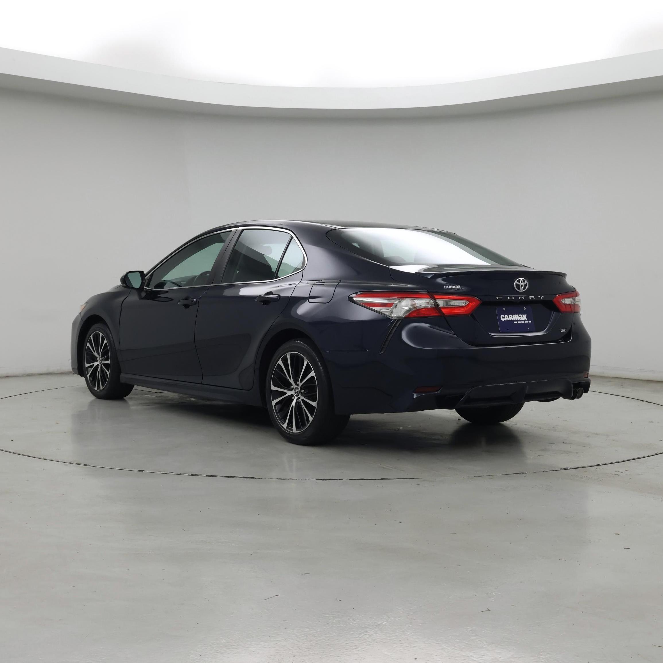 Thumbnail: 2018 Toyota Camry - 2