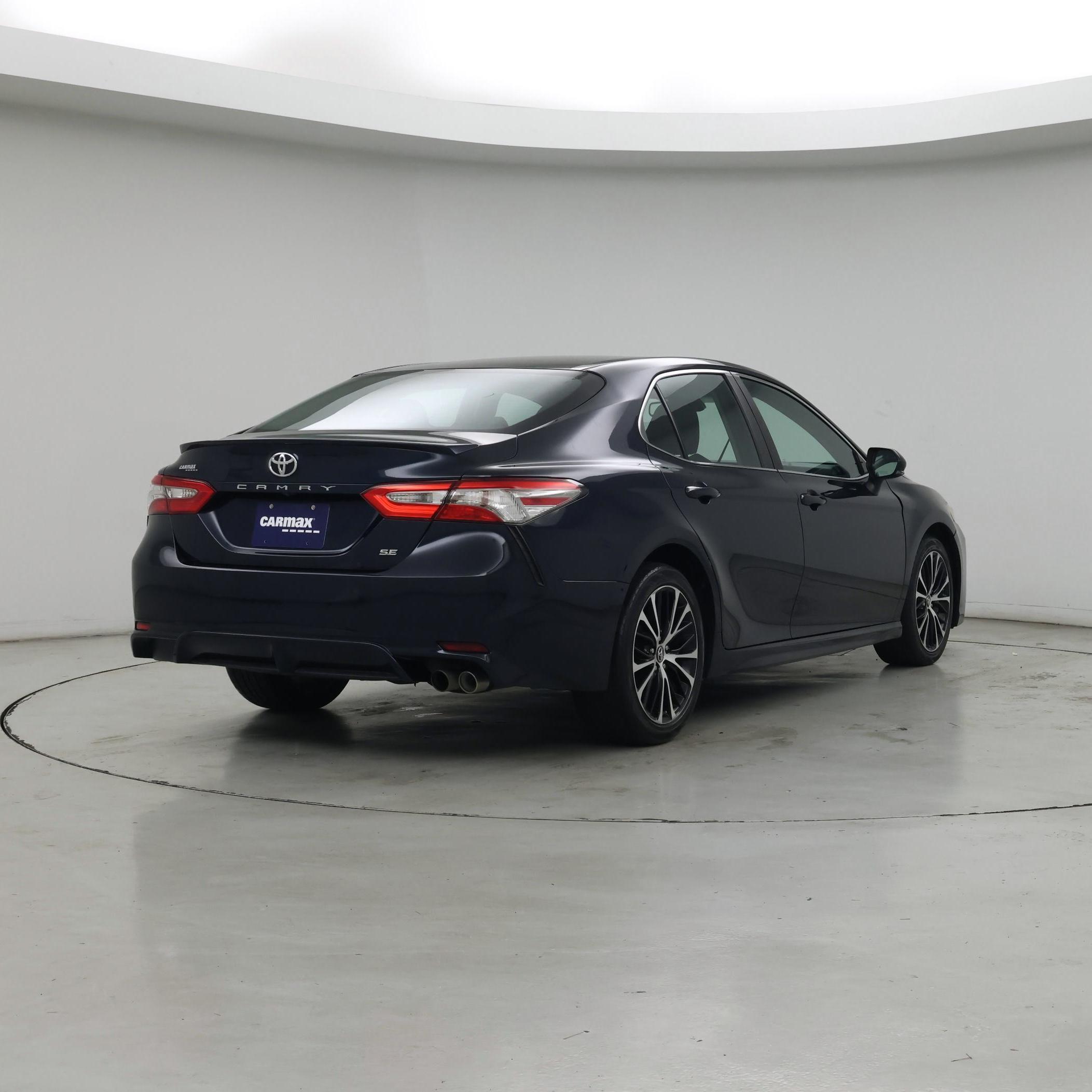 Thumbnail: 2018 Toyota Camry - 8