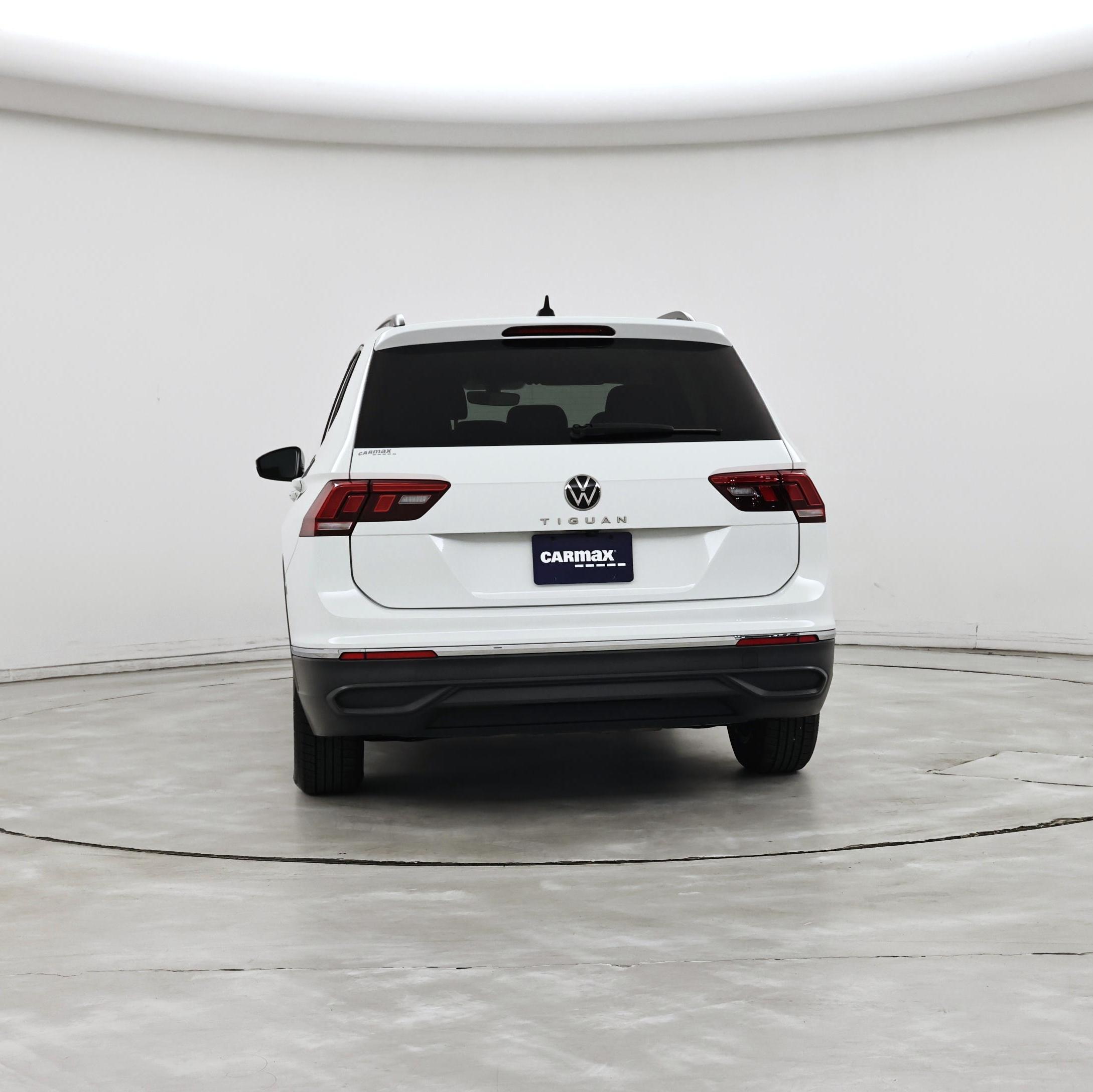 Thumbnail: 2023 Volkswagen Tiguan - 6