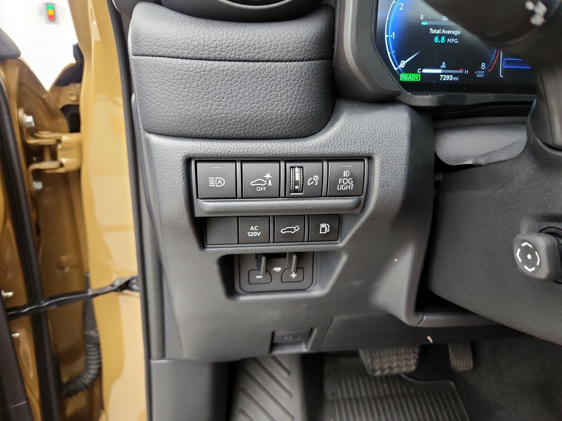 Thumbnail: 2025 Toyota Land Cruiser - 13