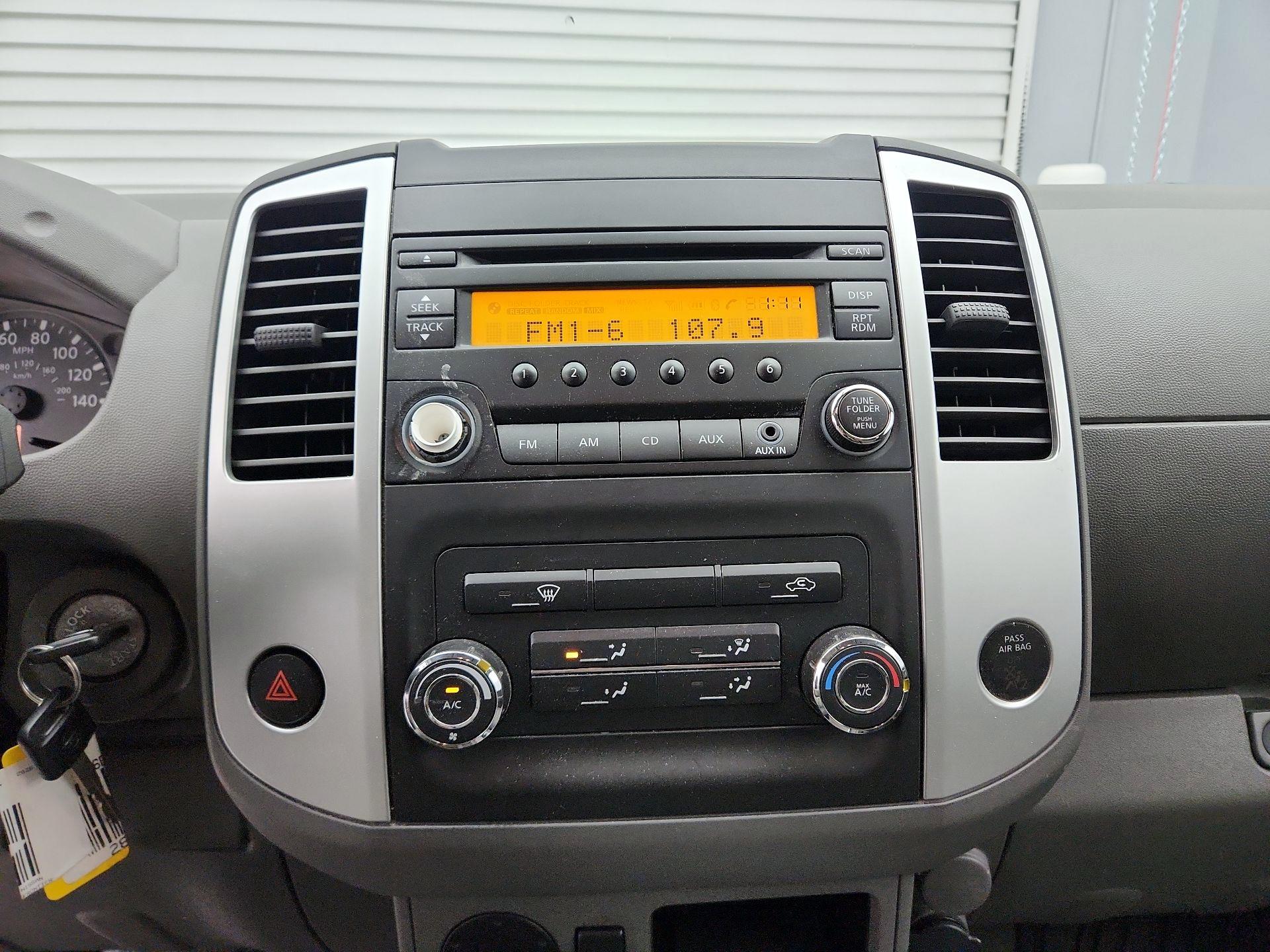 Thumbnail: 2014 Nissan Frontier - 14