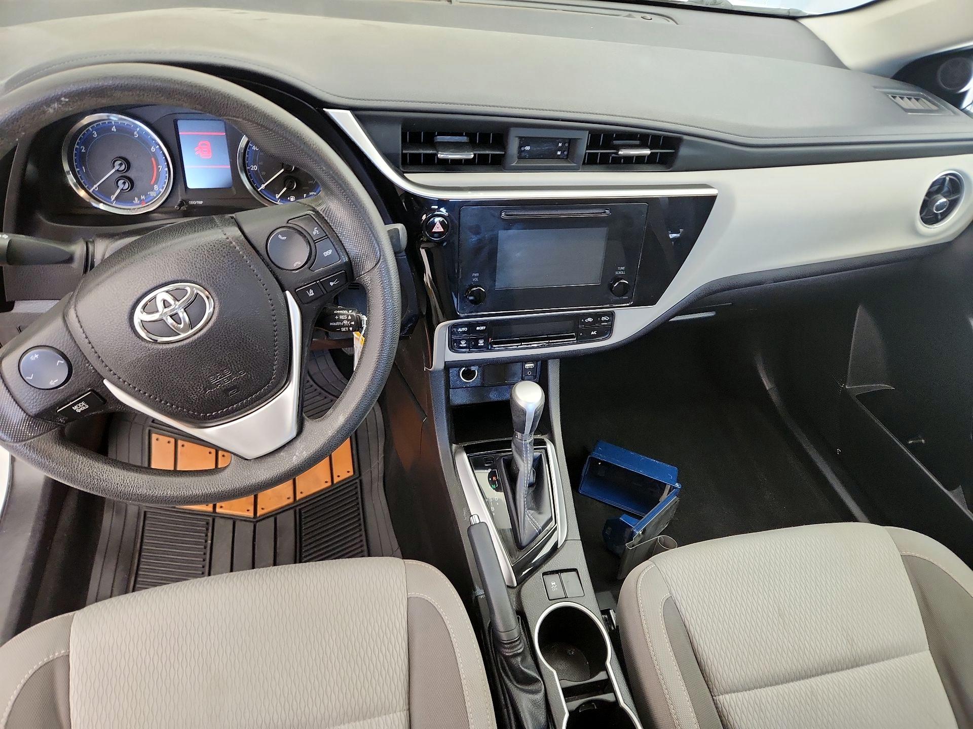 Thumbnail: 2019 Toyota Corolla - 9