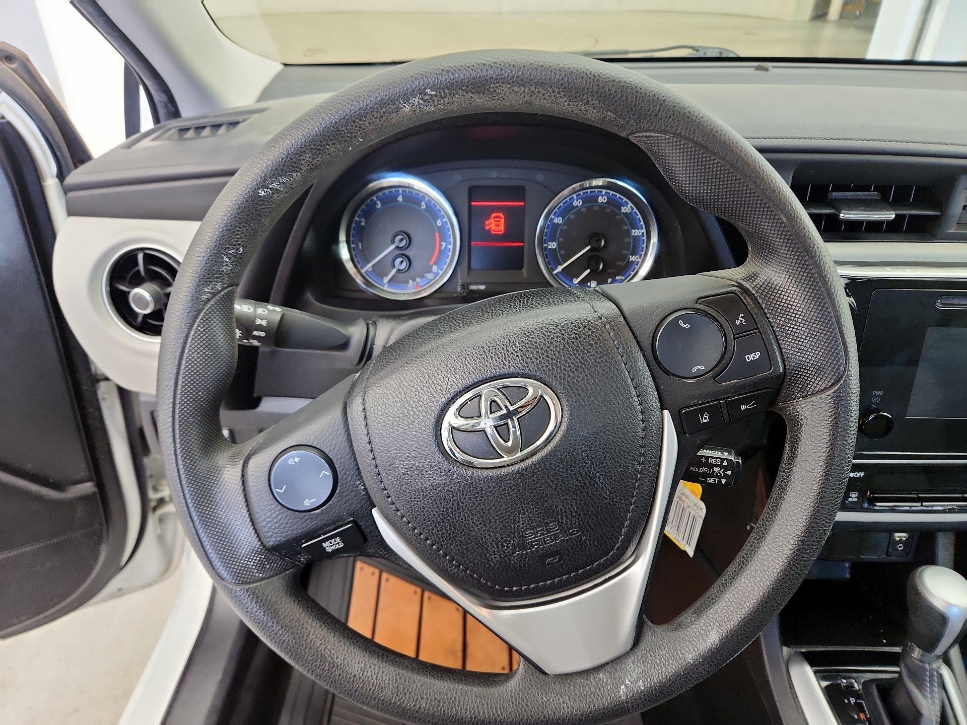 Thumbnail: 2019 Toyota Corolla - 10