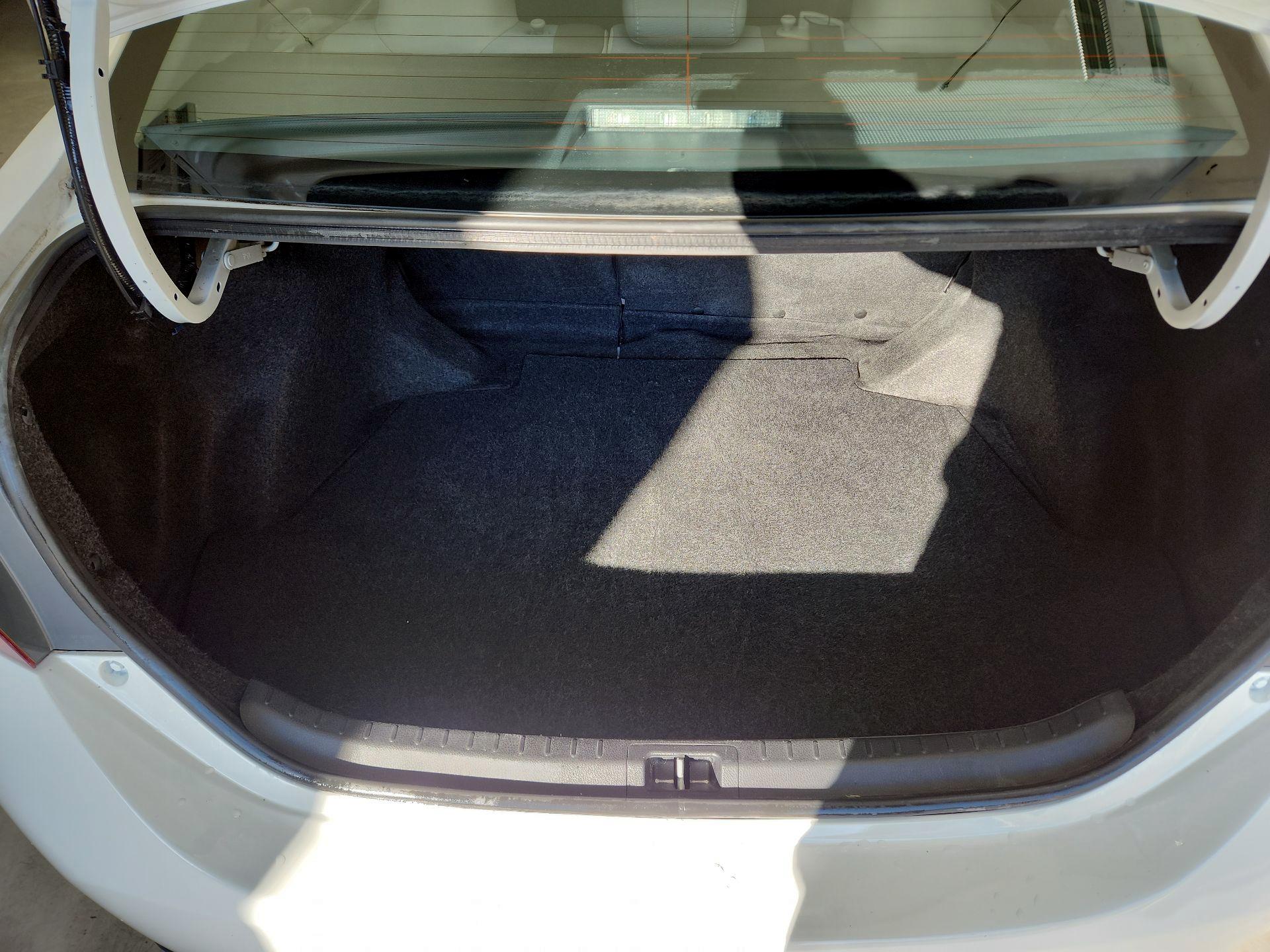 Thumbnail: 2019 Toyota Corolla - 20