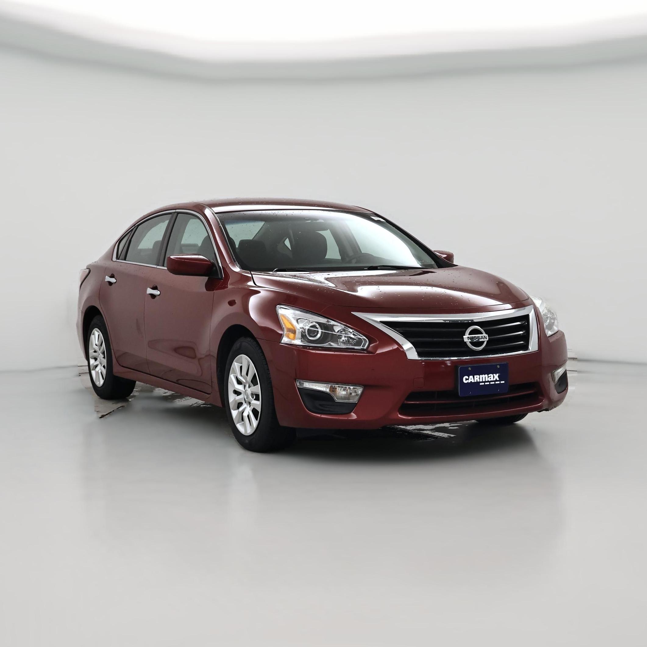 Thumbnail: 2015 Nissan Altima - 1