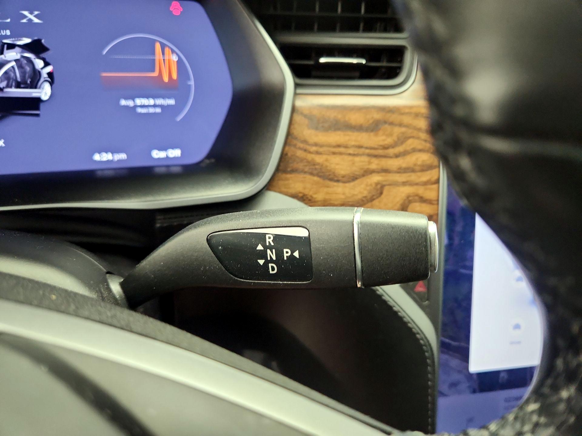 Thumbnail: 2020 Tesla Model X - 17