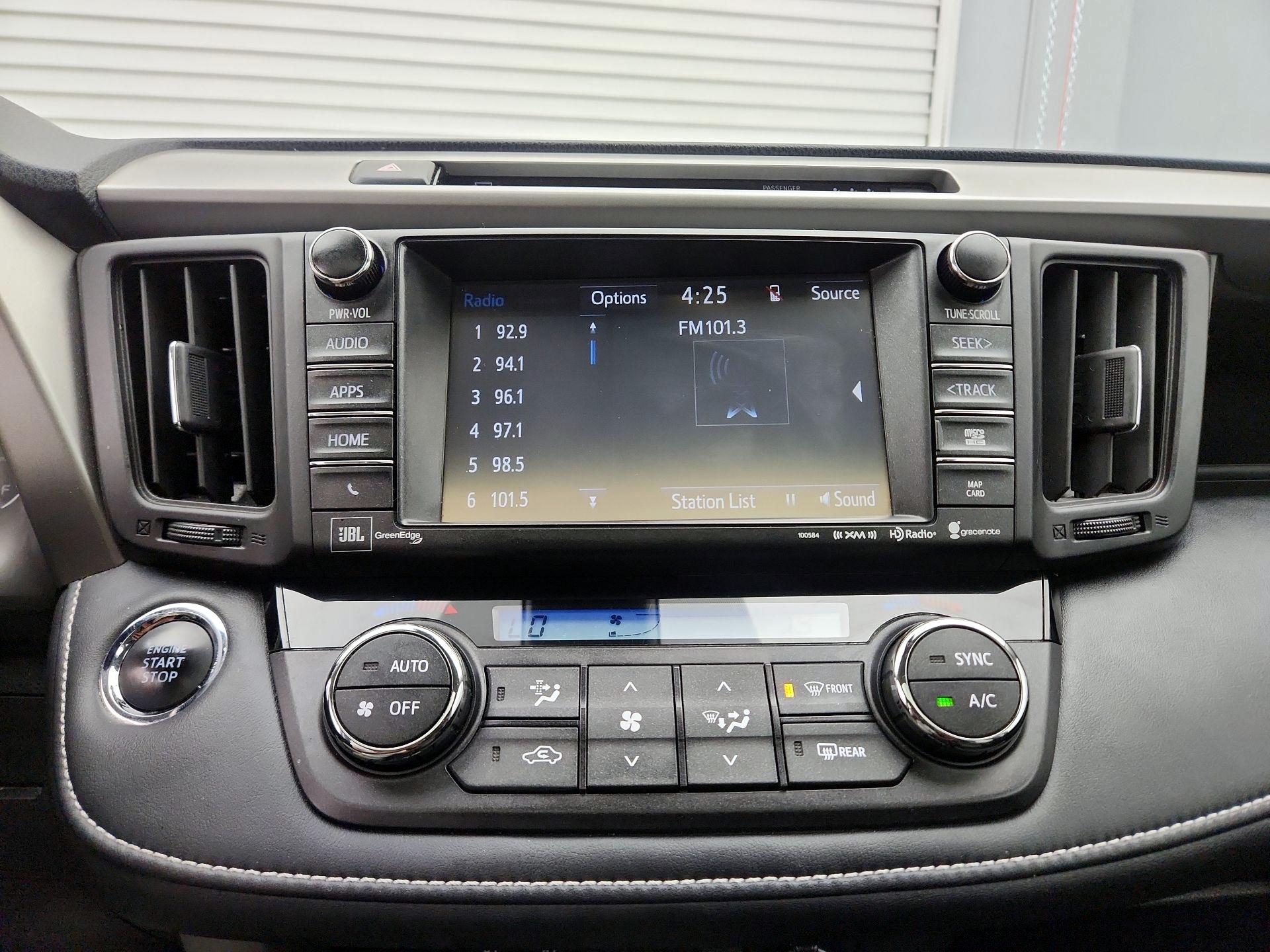 Thumbnail: 2017 Toyota RAV4 - 15