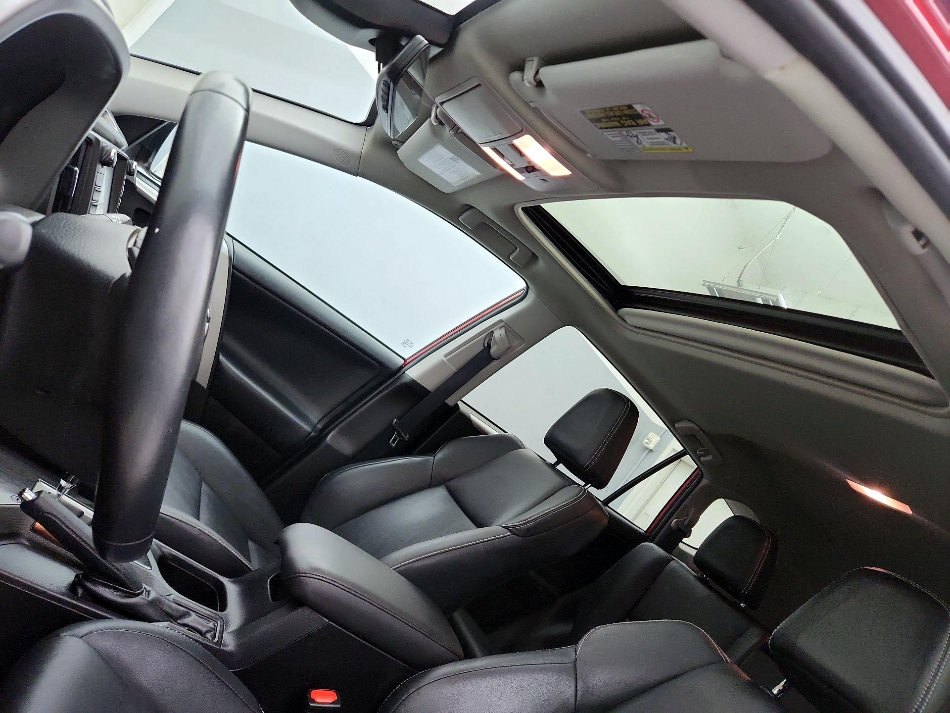 Thumbnail: 2017 Toyota RAV4 - 19