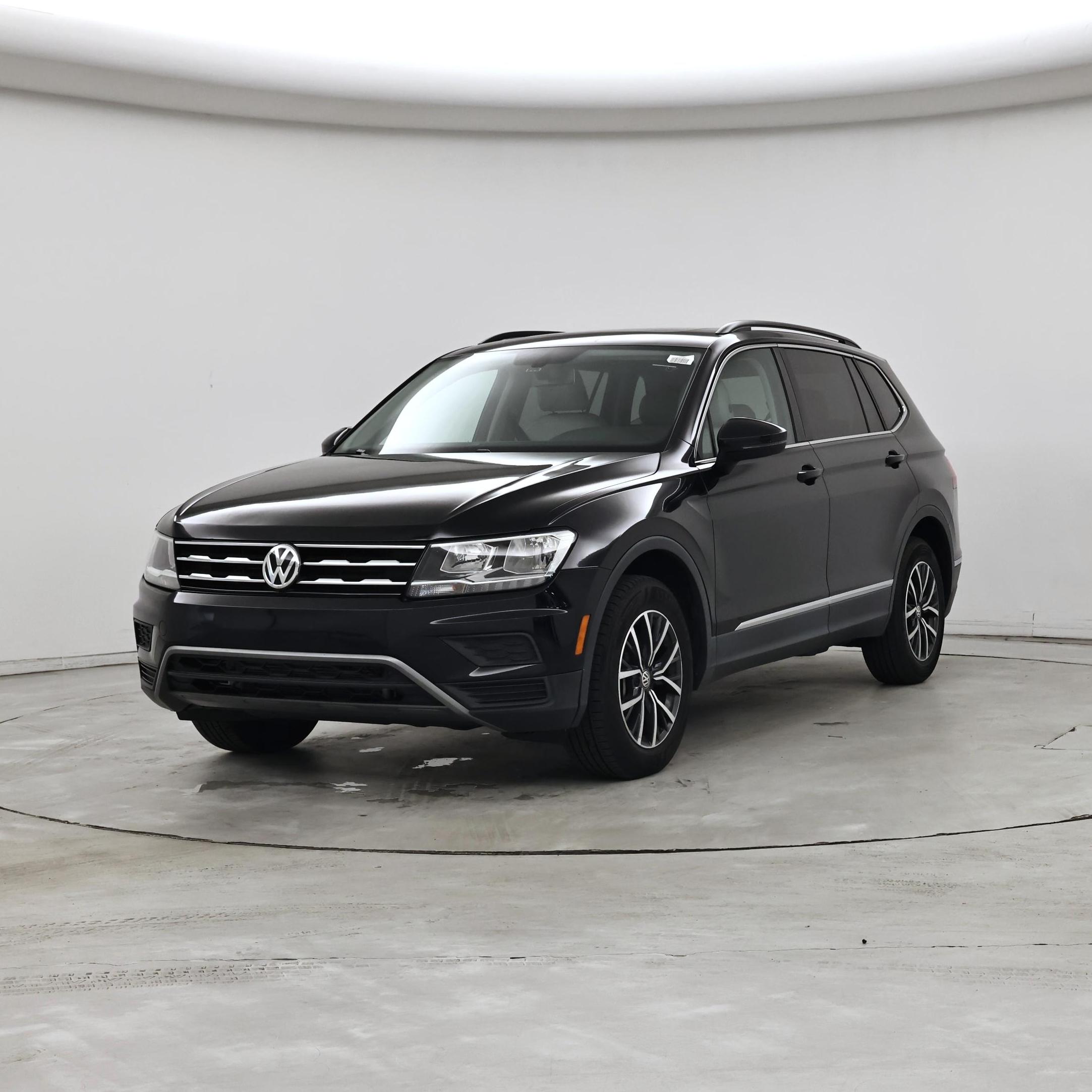 Thumbnail: 2020 Volkswagen Tiguan - 4