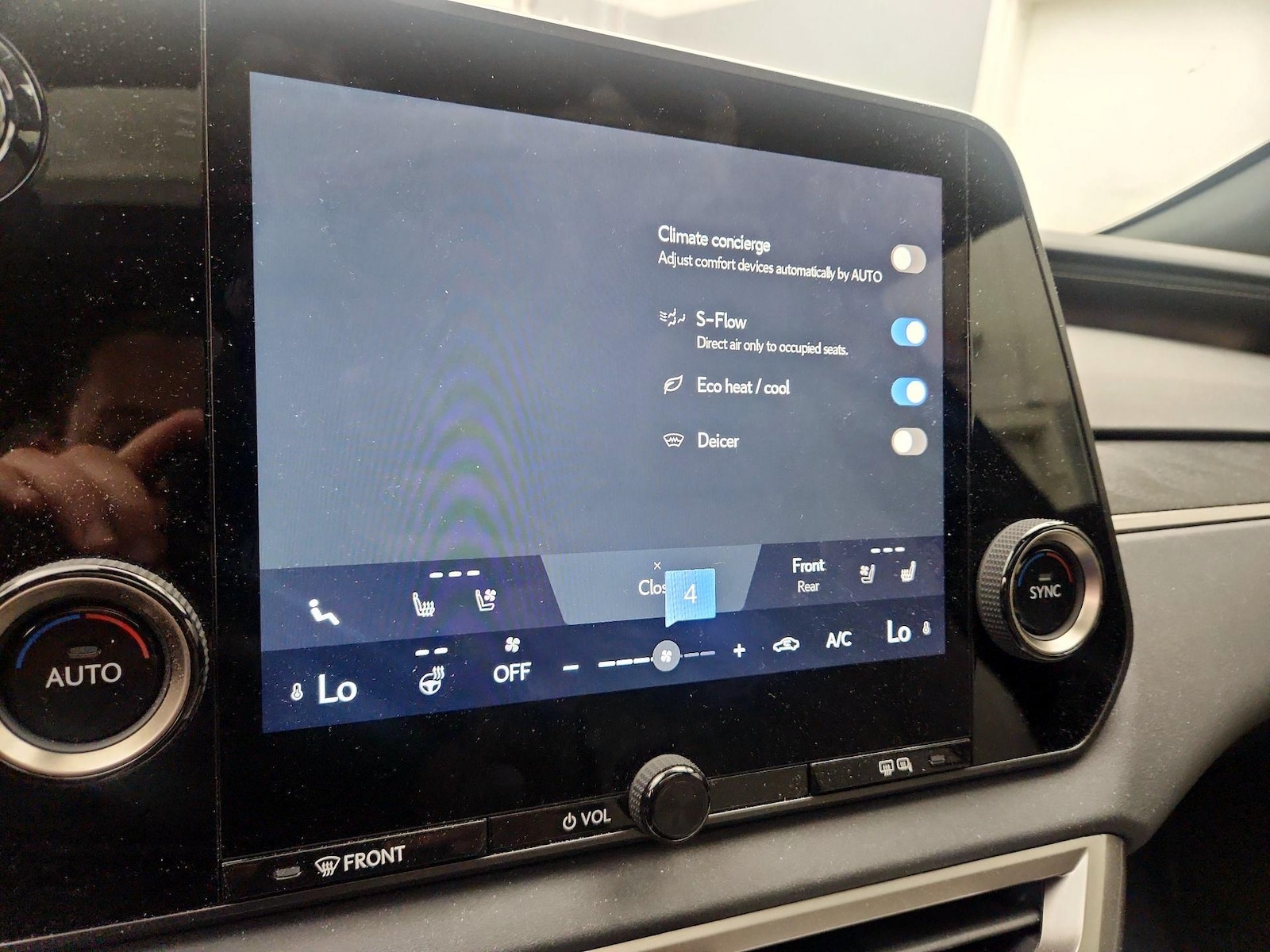 2025 Lexus RX 350 - Photo 17