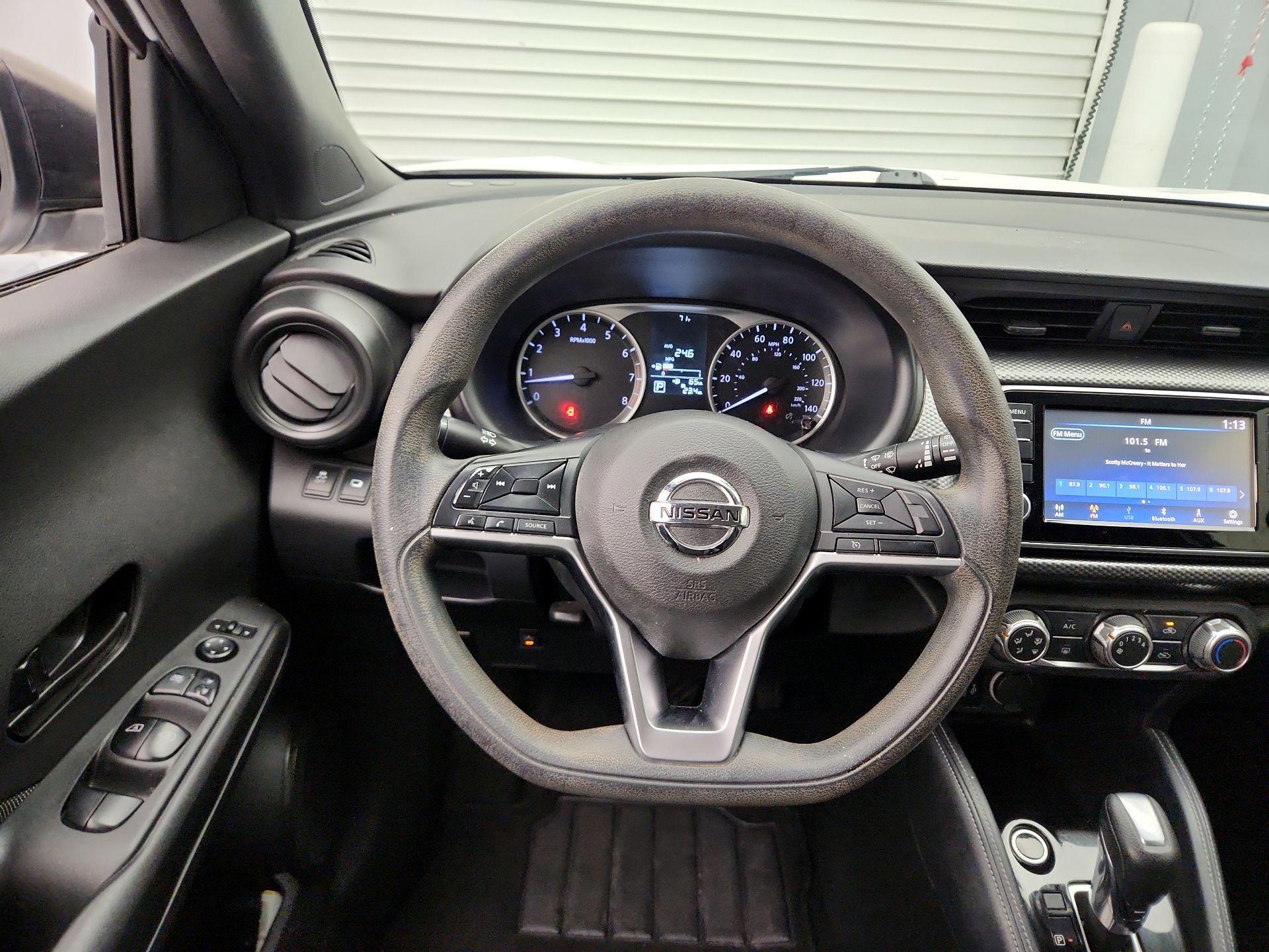 Thumbnail: 2019 Nissan Kicks - 10