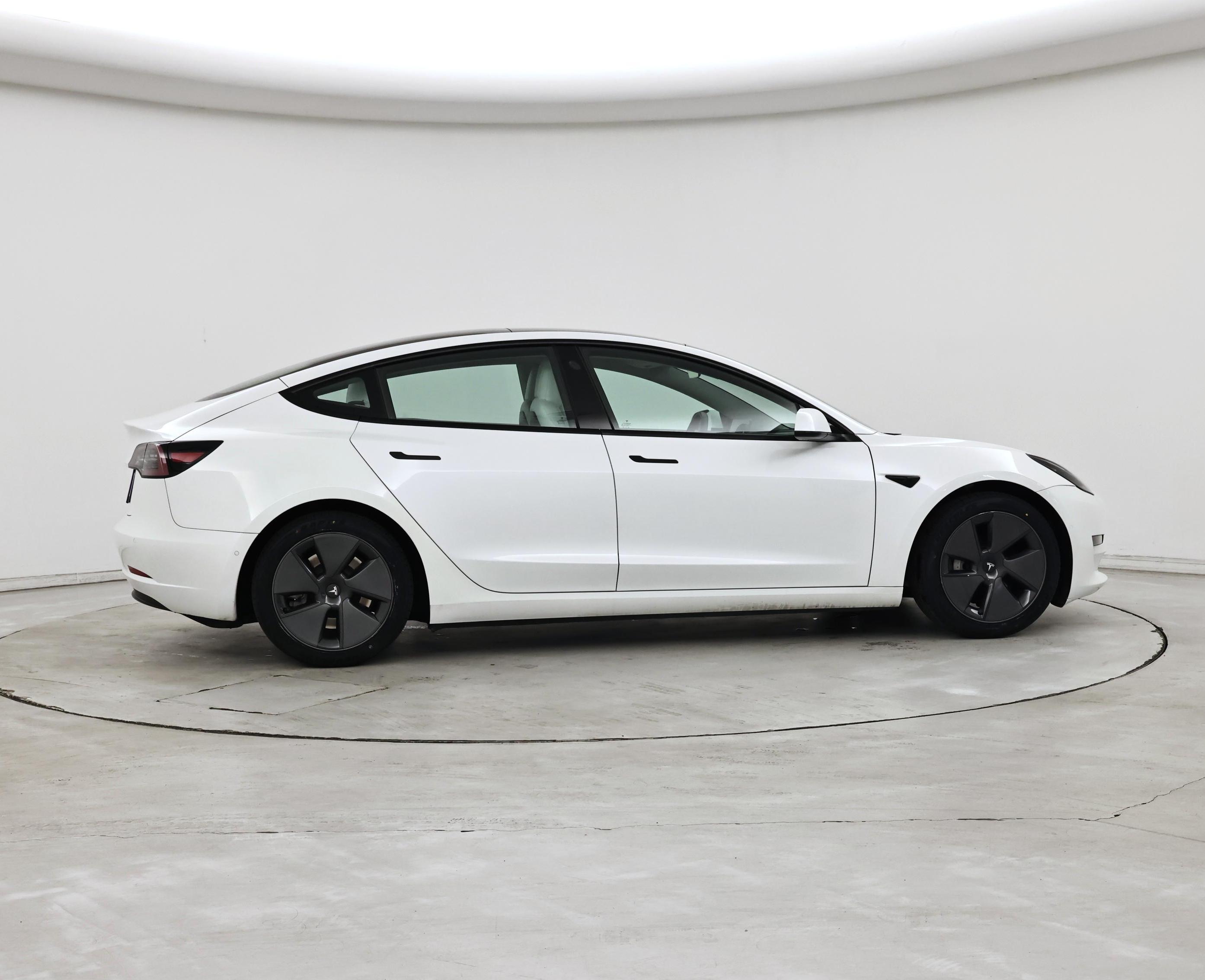 Thumbnail: 2021 Tesla Model 3 - 7