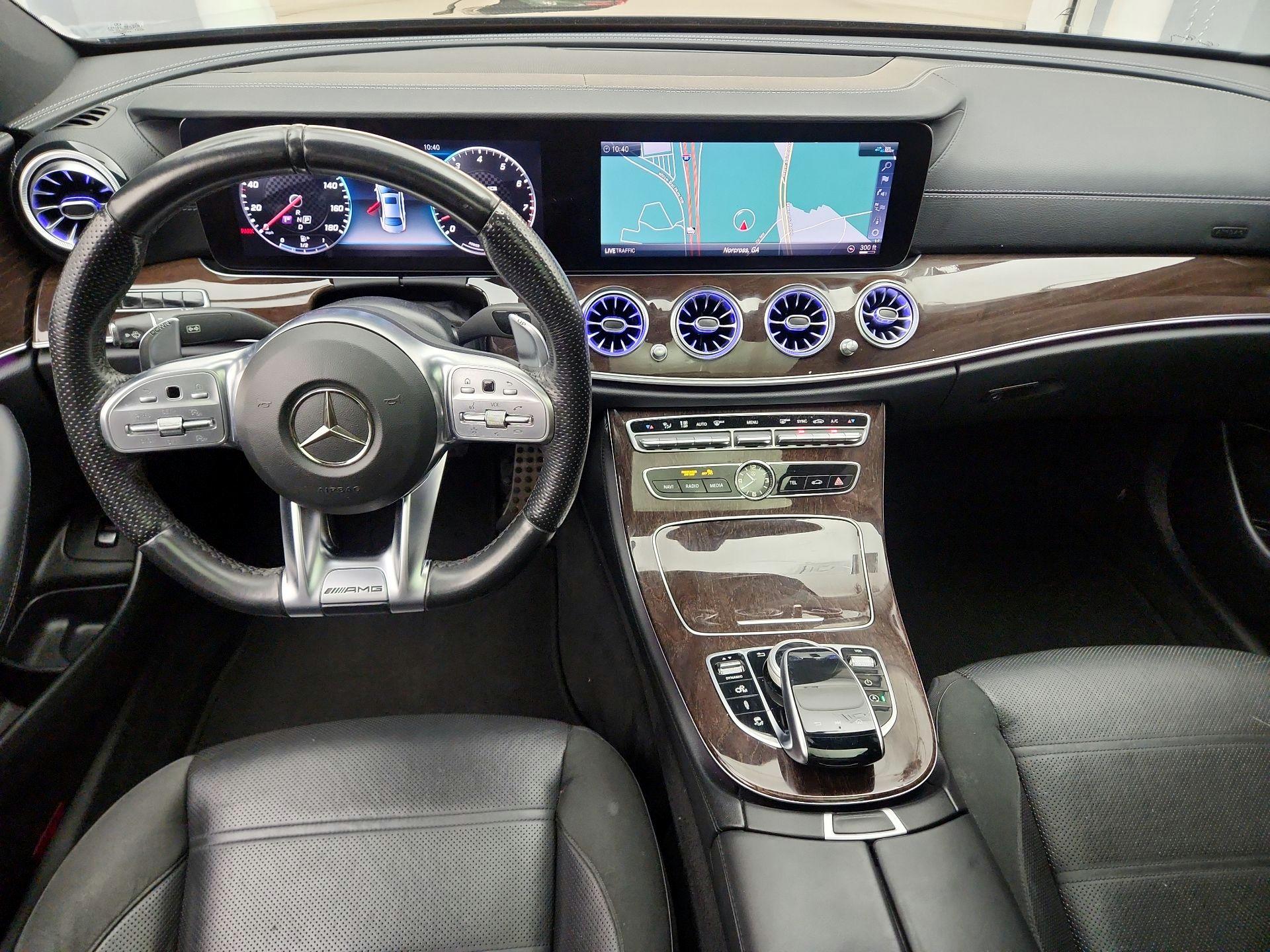 Thumbnail: 2020 Mercedes-Benz E-Class - 9