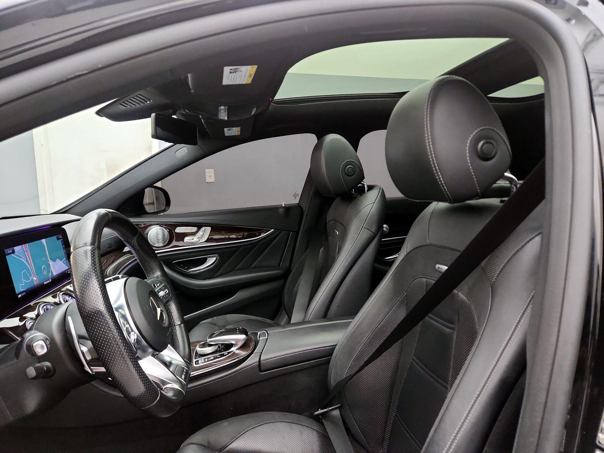 Thumbnail: 2020 Mercedes-Benz E-Class - 20