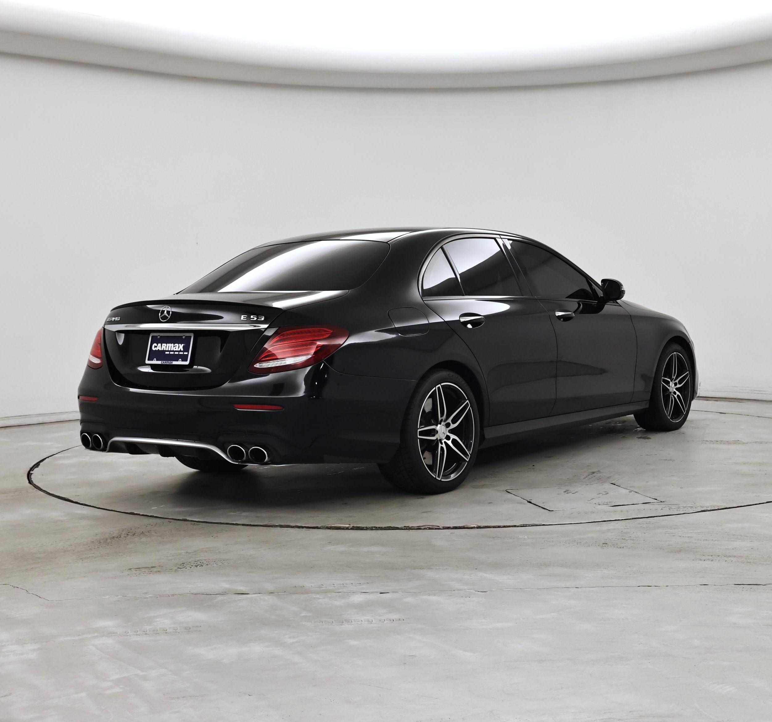 Thumbnail: 2020 Mercedes-Benz E-Class - 8