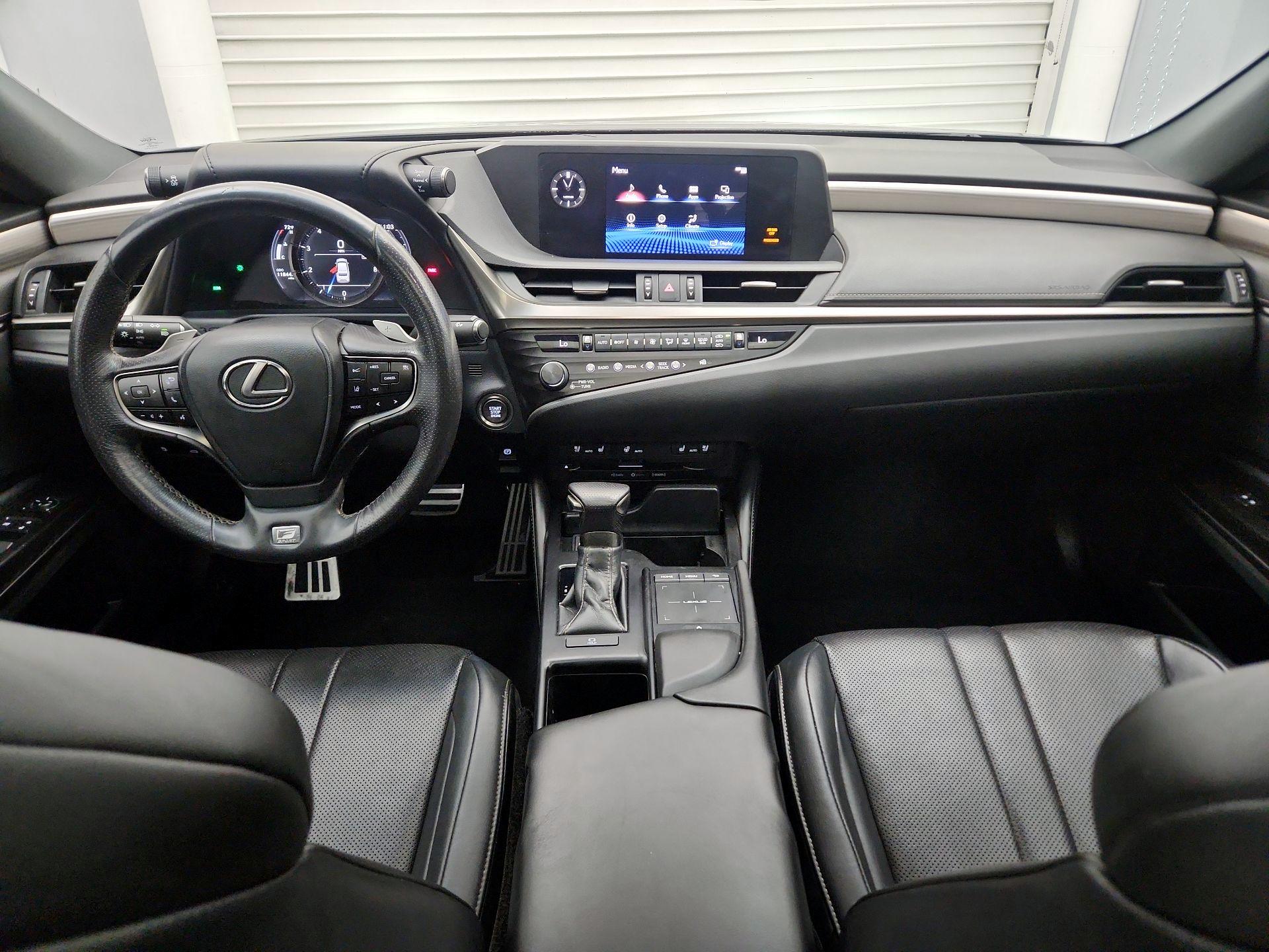 Thumbnail: 2019 Lexus ES - 9