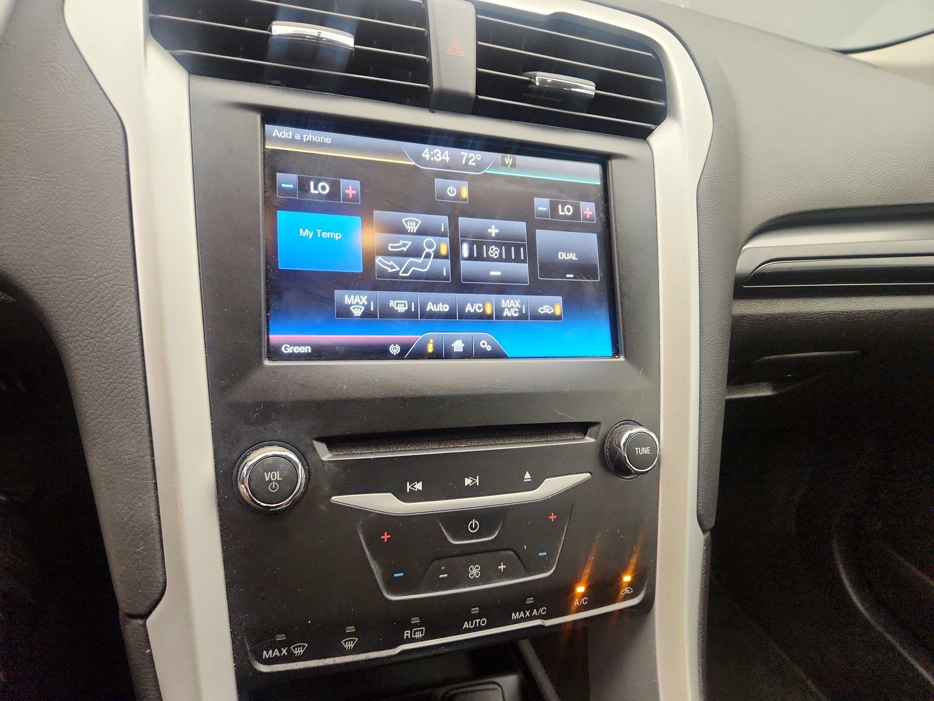 Thumbnail: 2014 Ford Fusion - 15