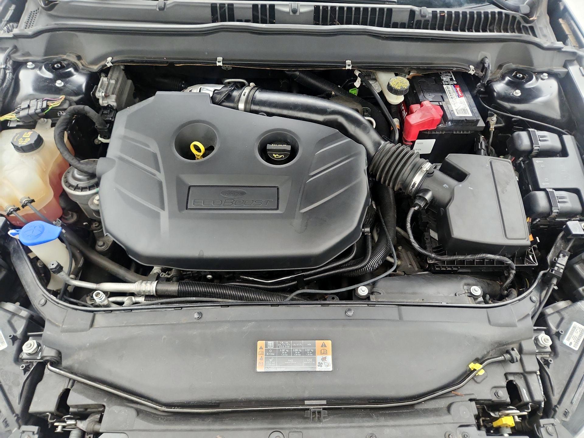 Thumbnail: 2014 Ford Fusion - 20