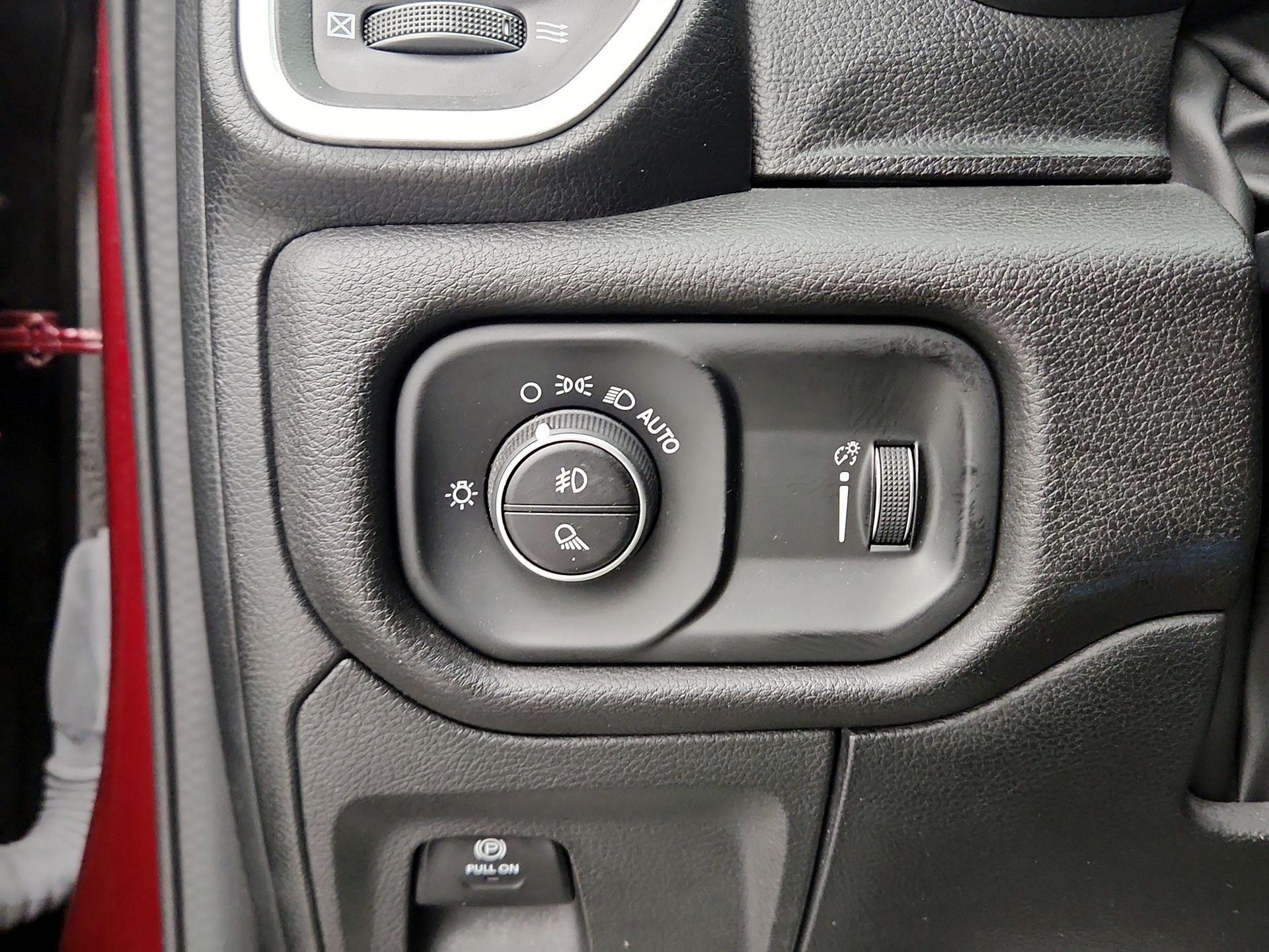 Thumbnail: 2023 RAM 1500 - 13