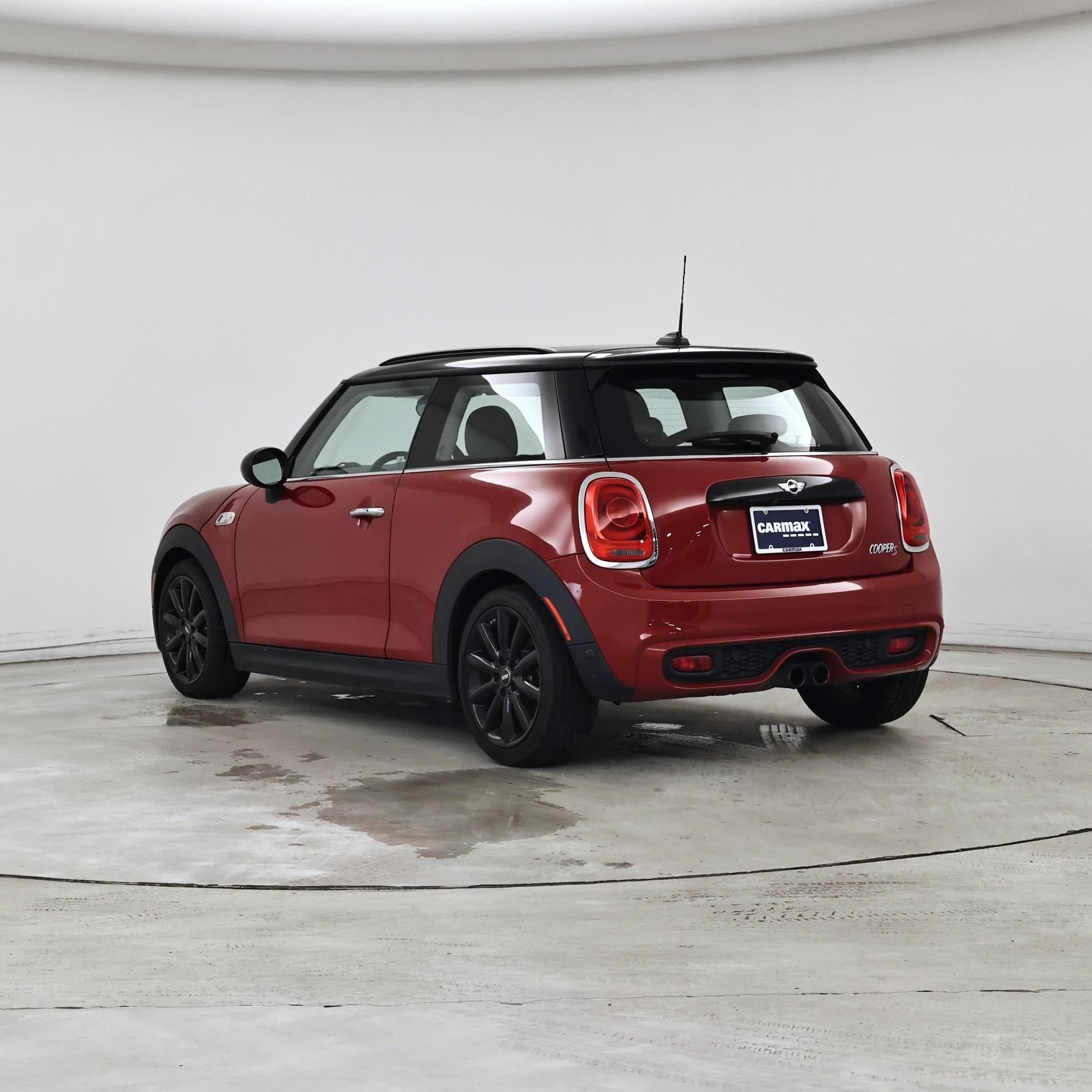 Thumbnail: 2017 MINI Cooper Hardtop - 2