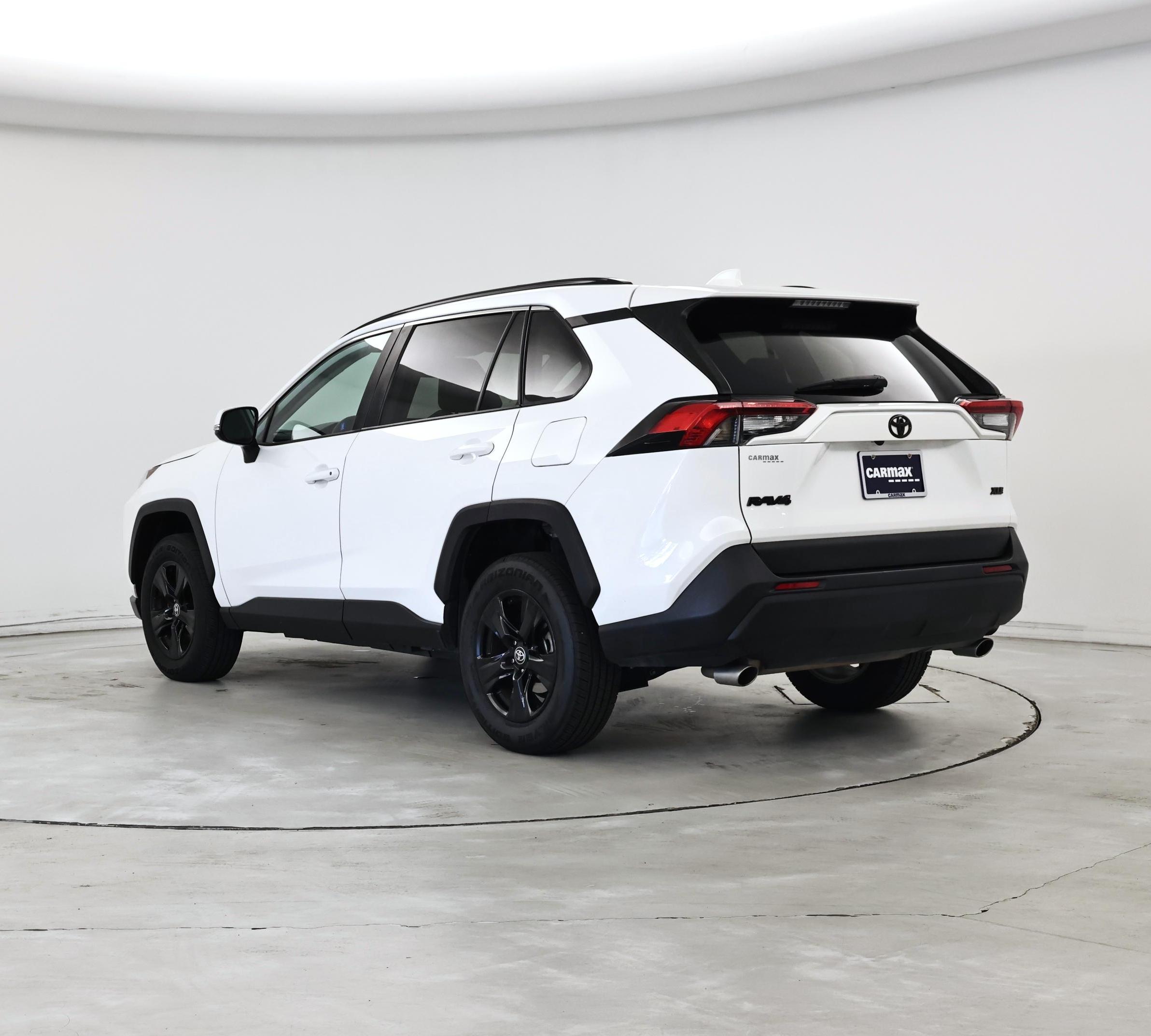Thumbnail: 2022 Toyota RAV4 - 2