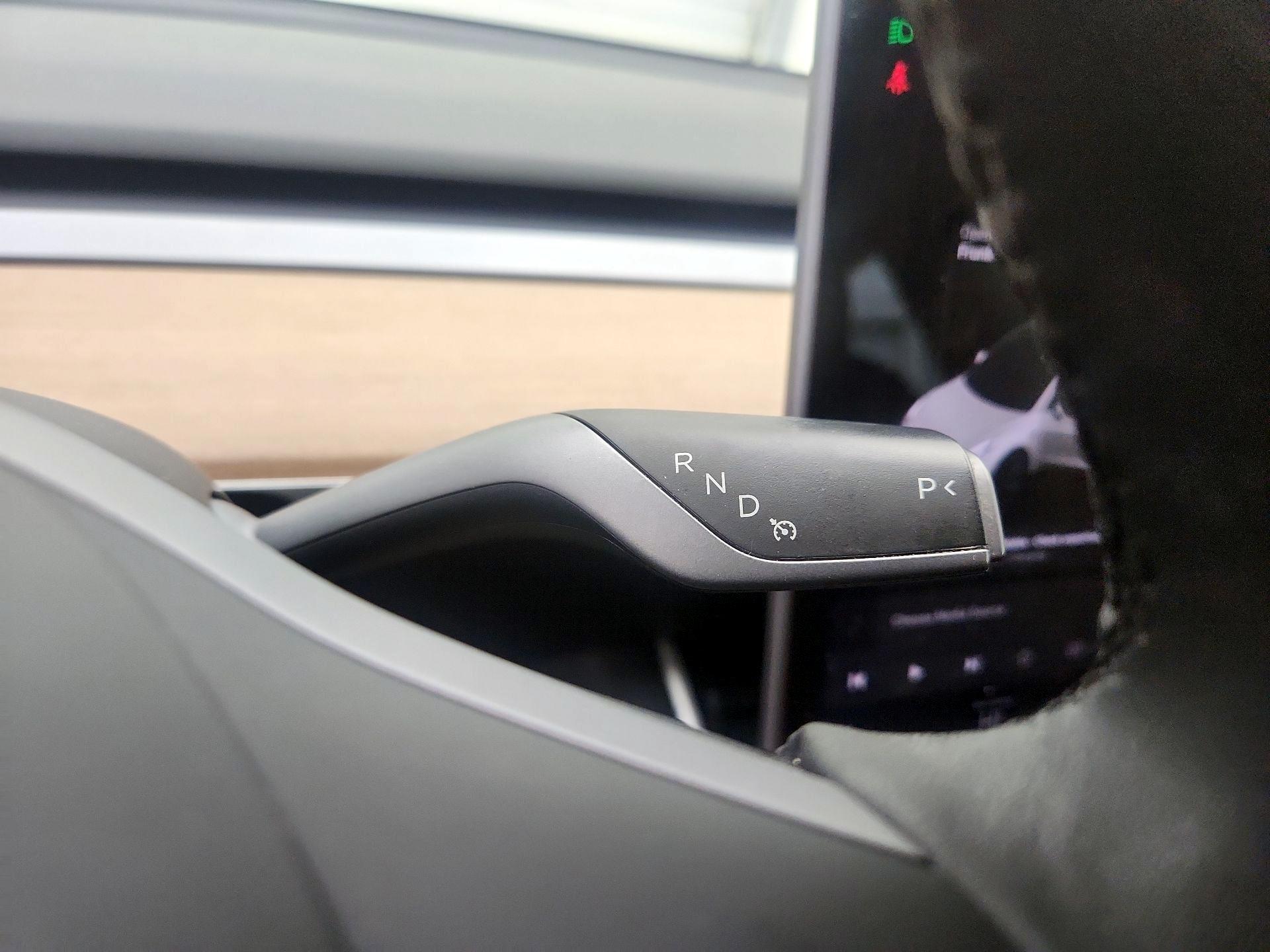 Thumbnail: 2020 Tesla Model 3 - 17