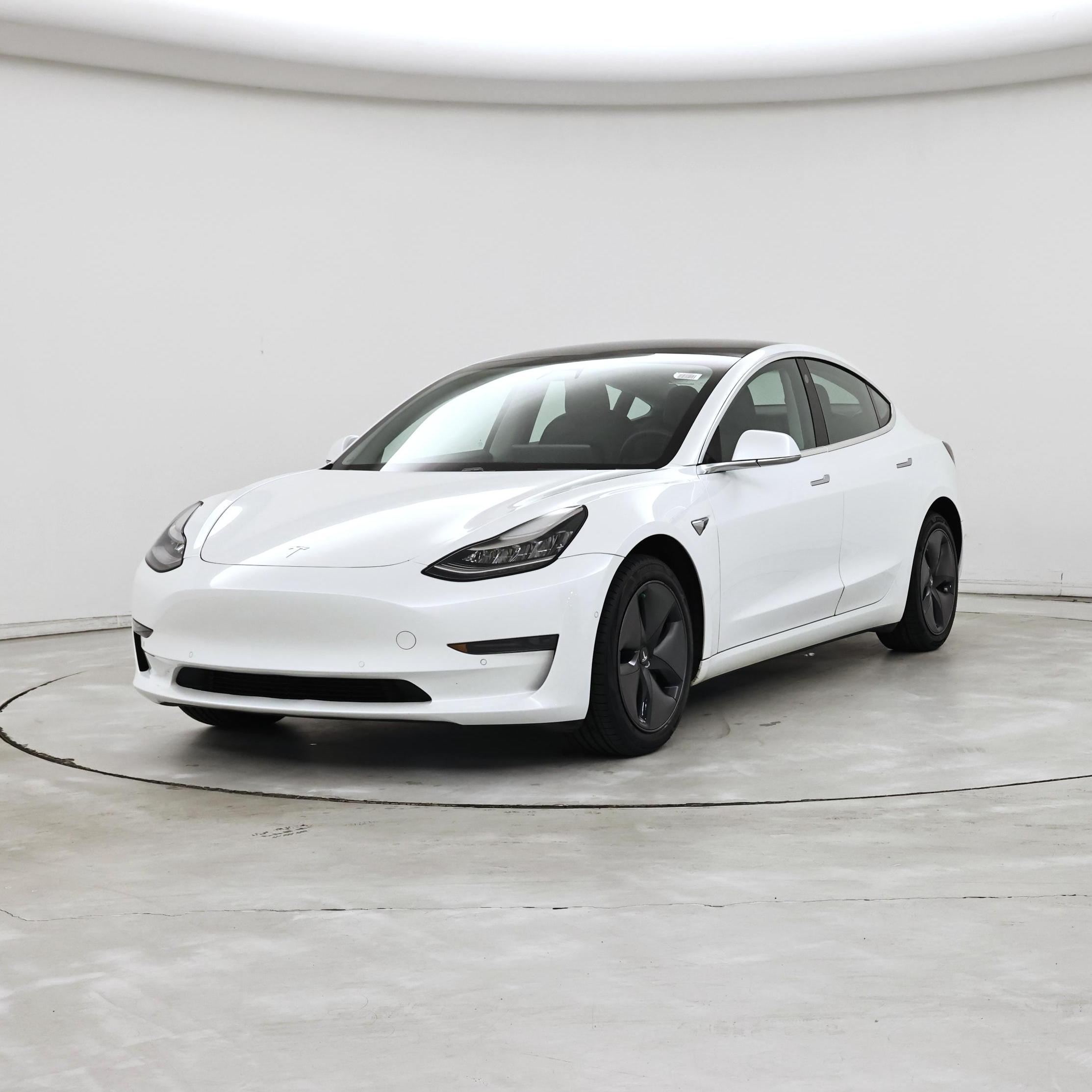 Thumbnail: 2020 Tesla Model 3 - 4