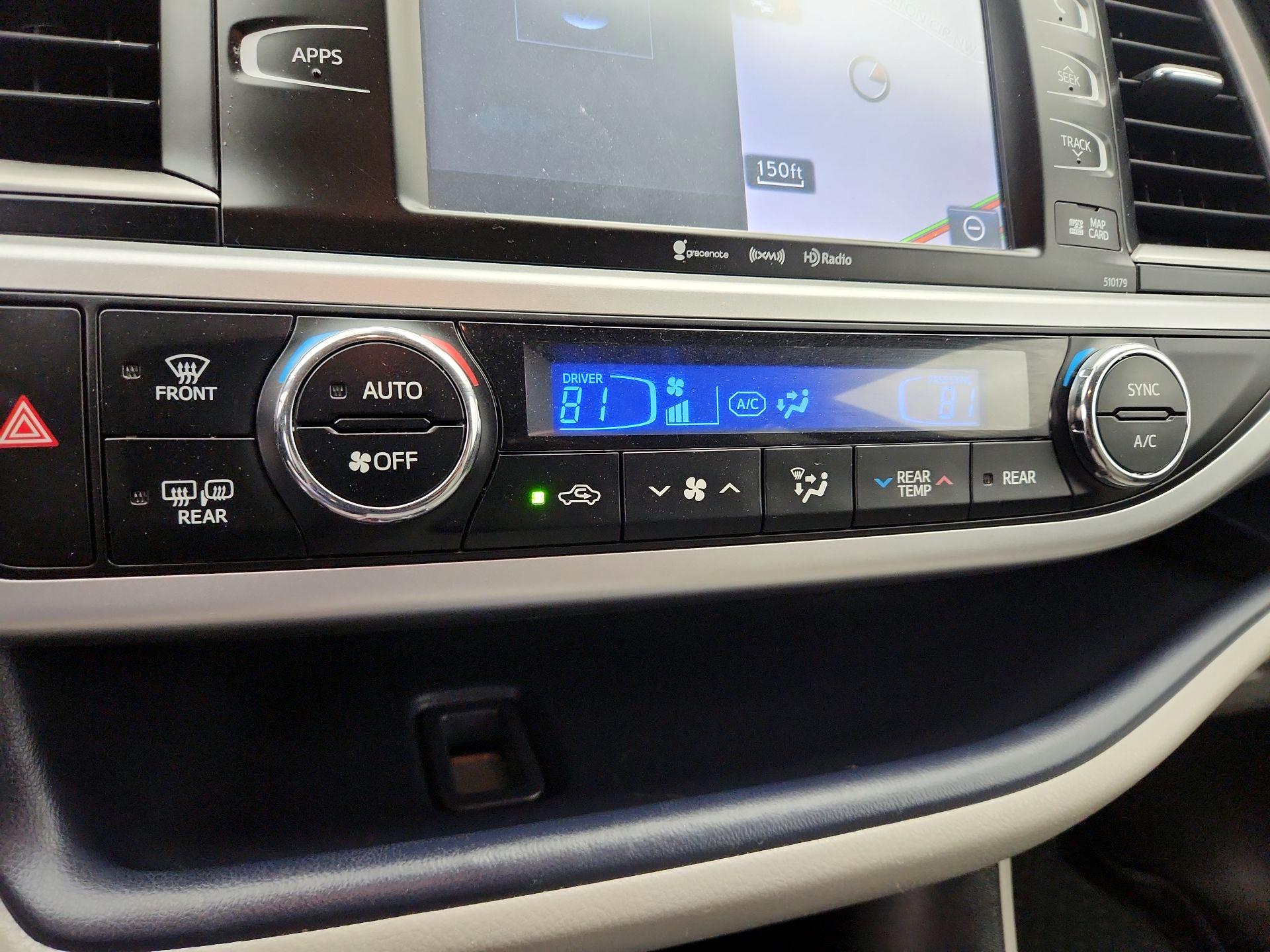 Thumbnail: 2018 Toyota Highlander - 16