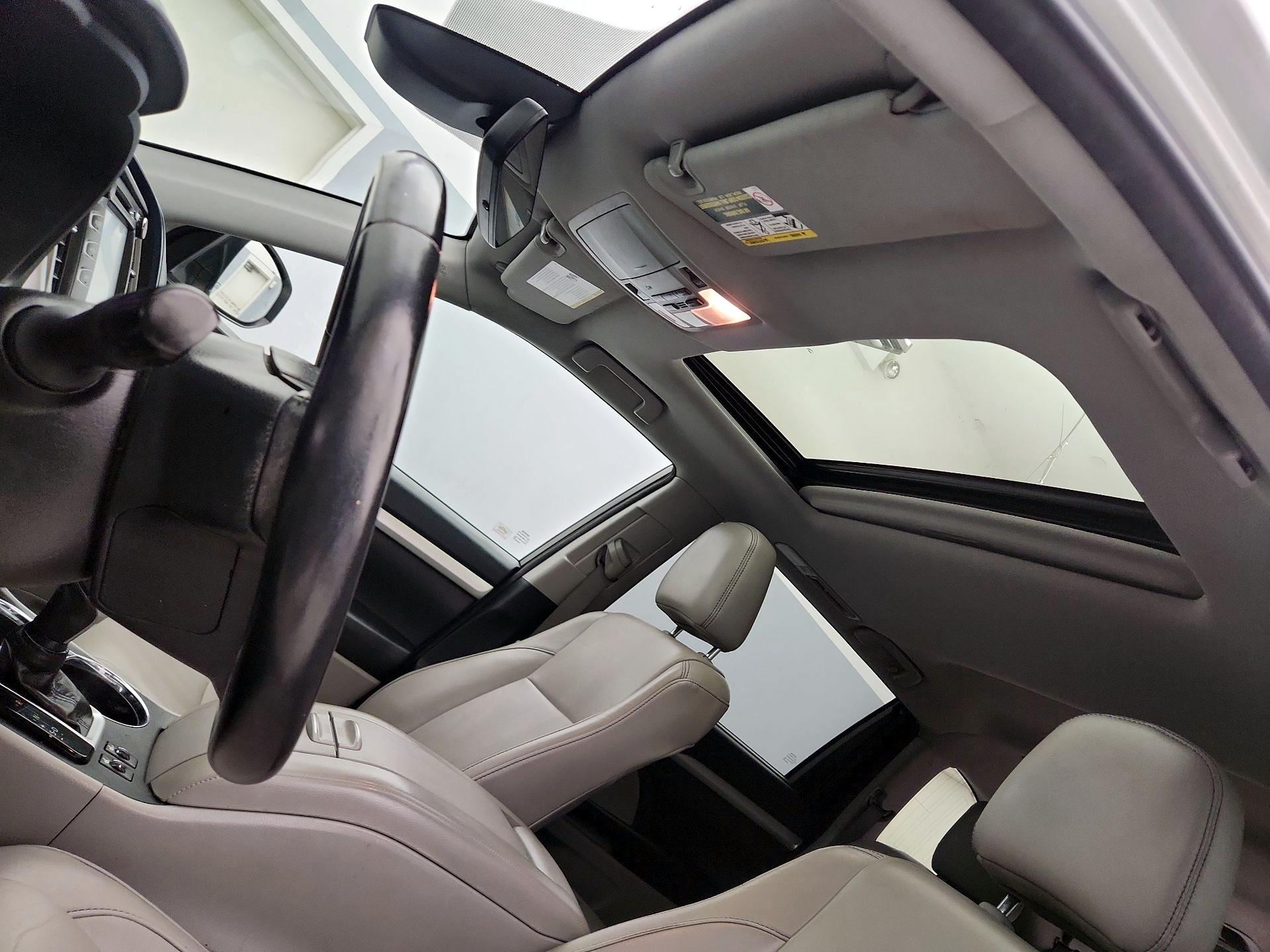 Thumbnail: 2018 Toyota Highlander - 19