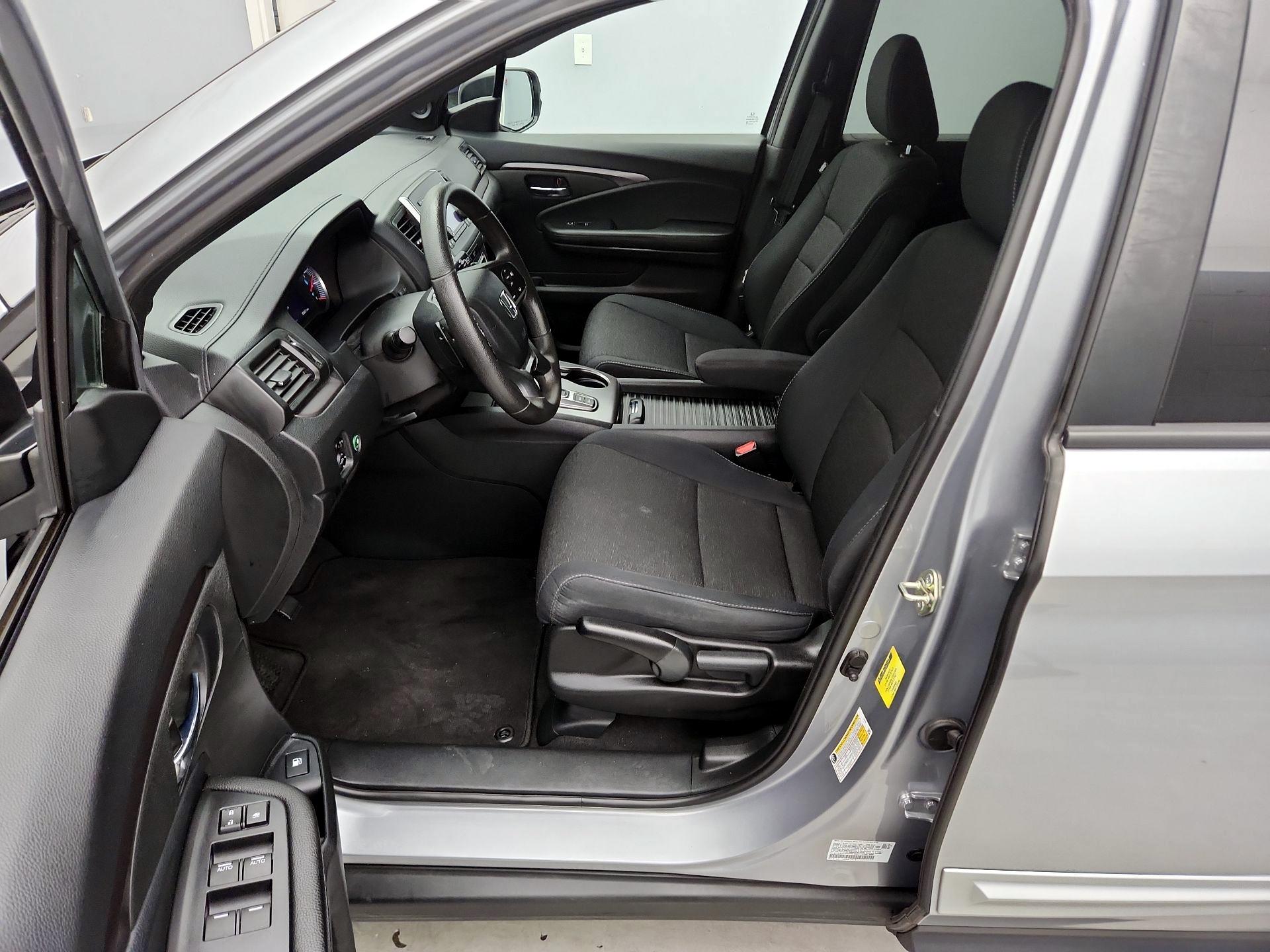 Thumbnail: 2019 Honda Passport - 11