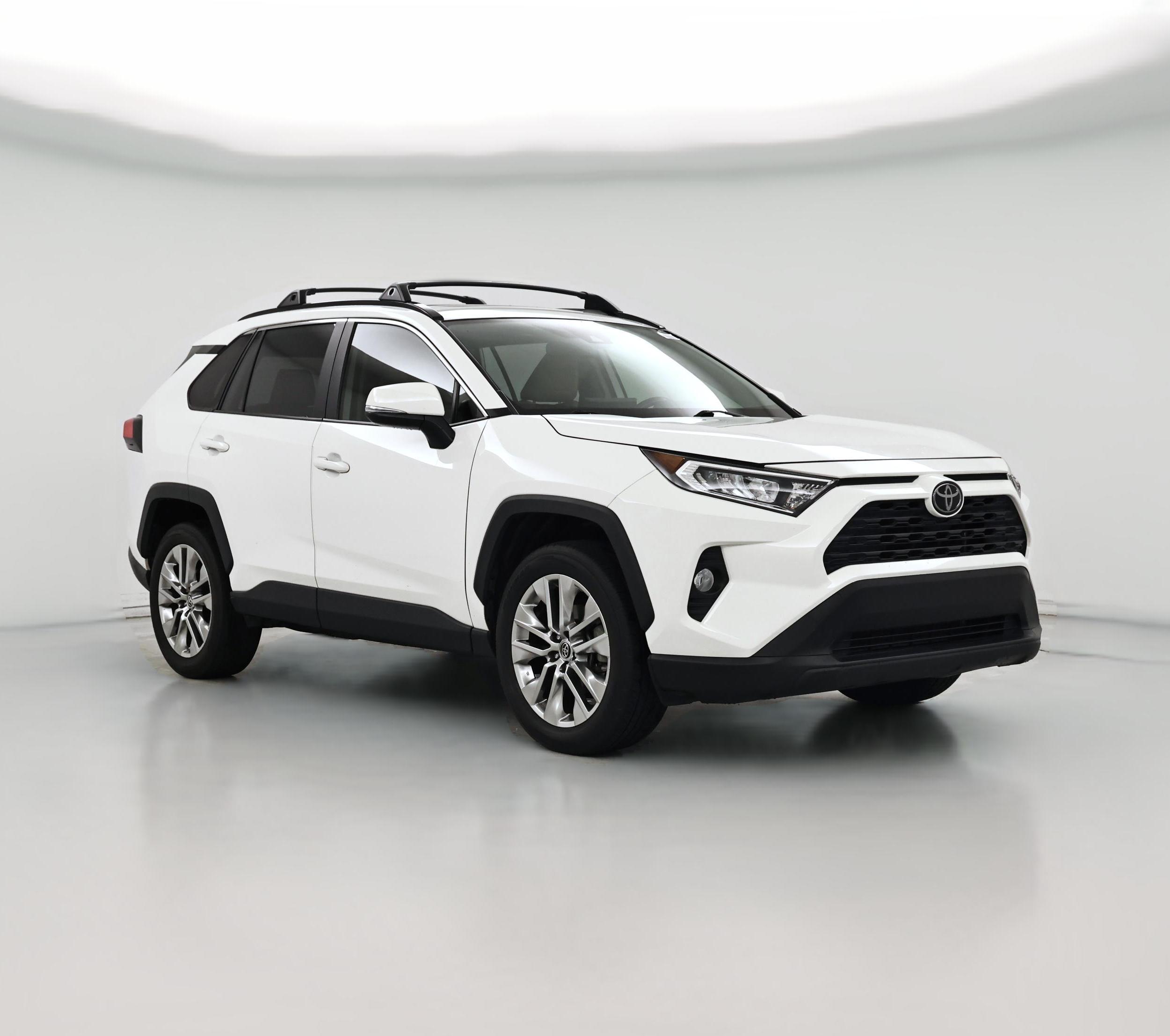 Thumbnail: 2019 Toyota RAV4 - 1
