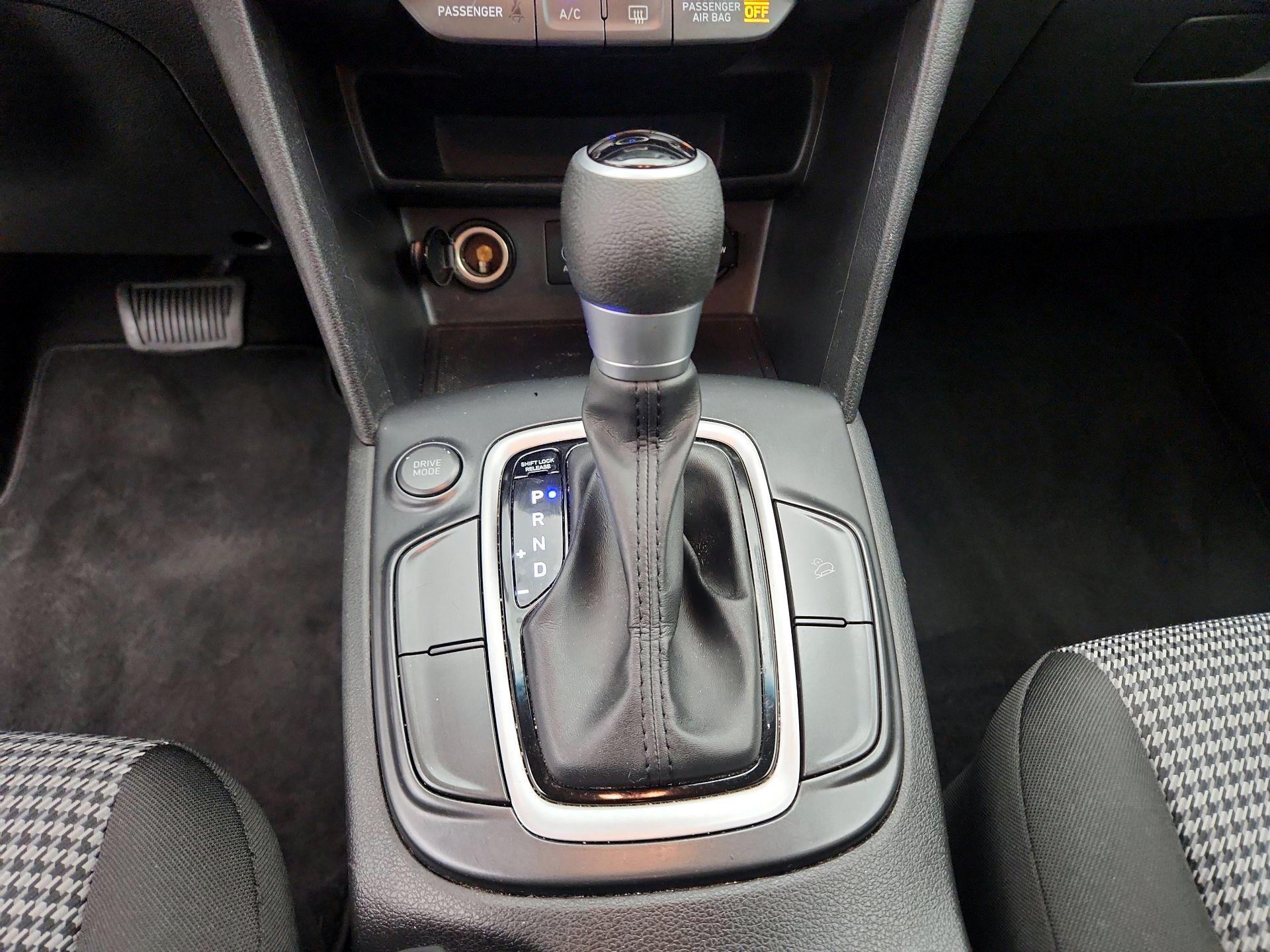 Thumbnail: 2018 Hyundai Kona - 17