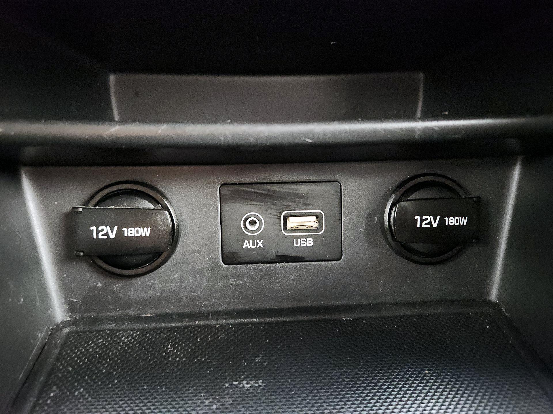 Thumbnail: 2018 Hyundai Kona - 18